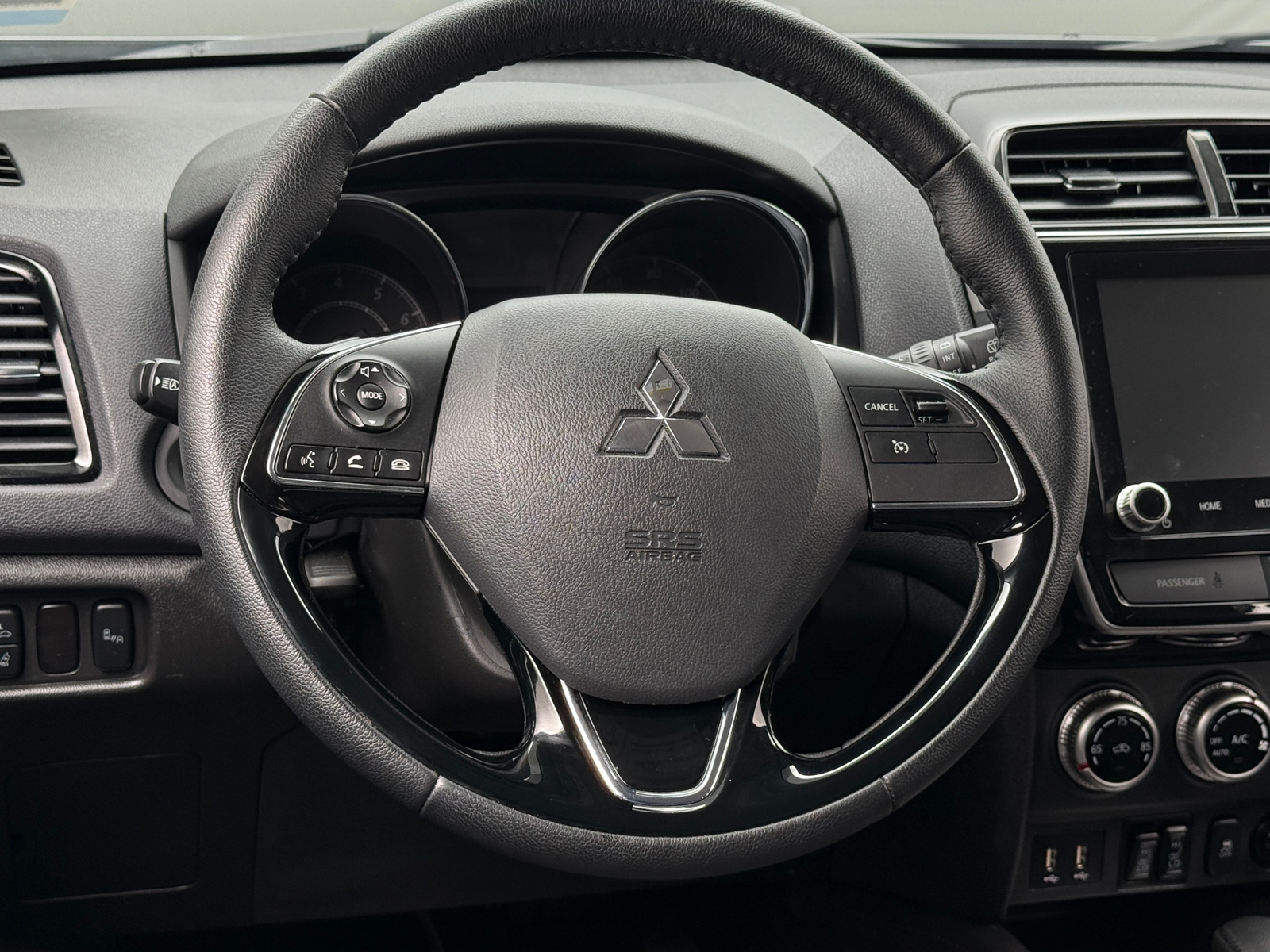 Thumbnail: 2025 Mitsubishi Outlander Sport - 4
