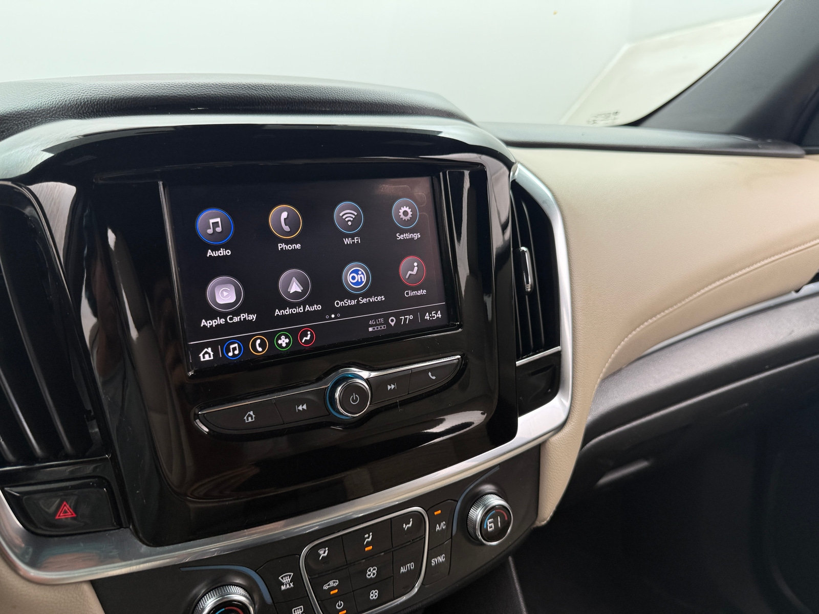 Thumbnail: 2022 Chevrolet Traverse - 4