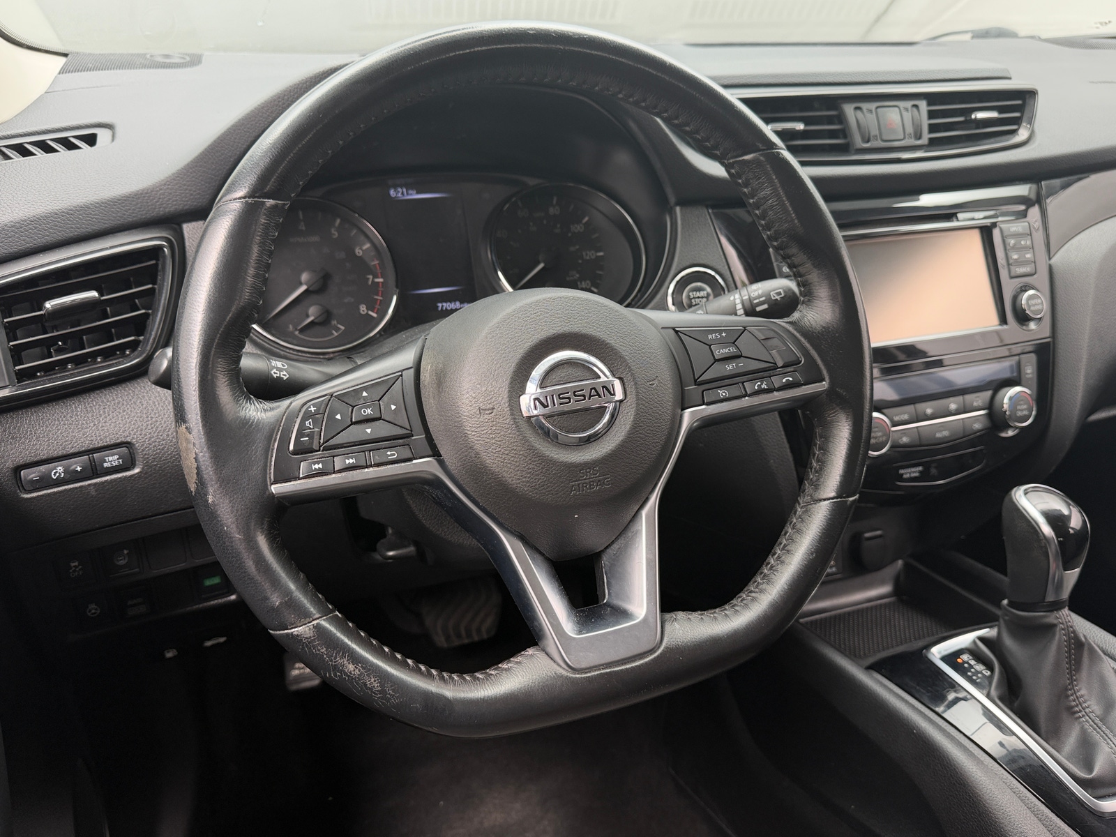 Thumbnail: 2018 Nissan Rogue Sport - 5
