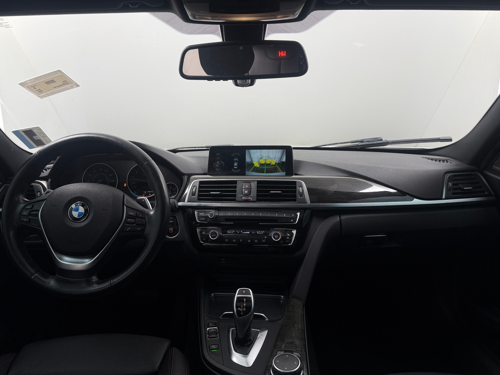 Thumbnail: 2017 BMW 3 Series - 2
