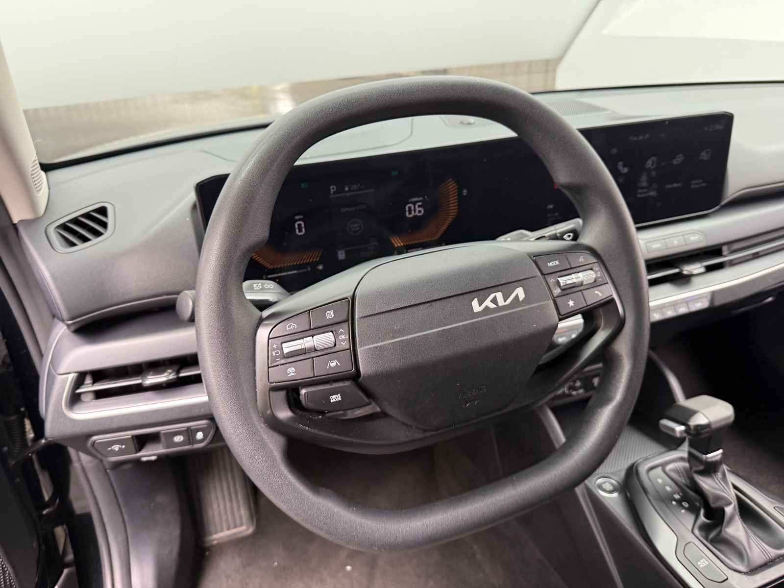 Thumbnail: 2025 Kia K4 - 5