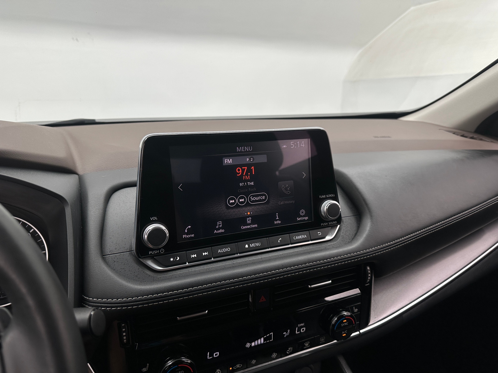 Thumbnail: 2021 Nissan Rogue - 3