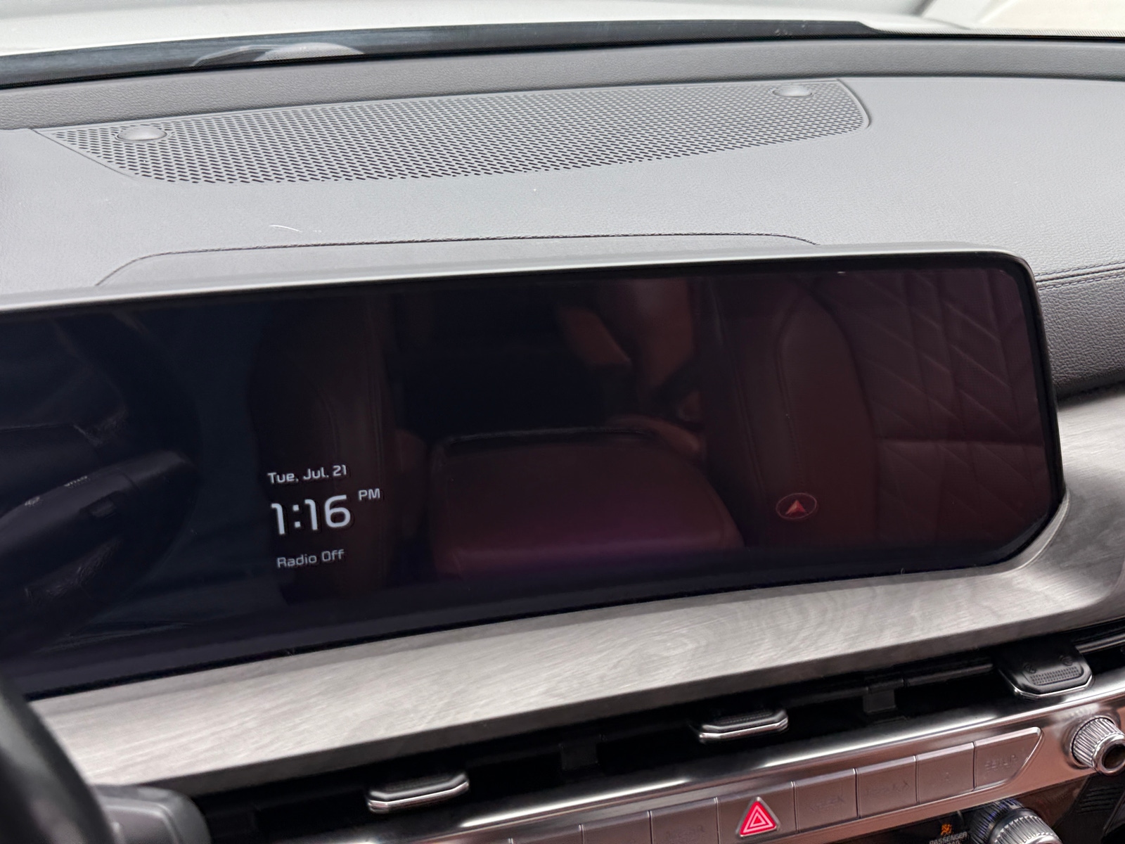 Thumbnail: 2023 Kia Telluride - 3