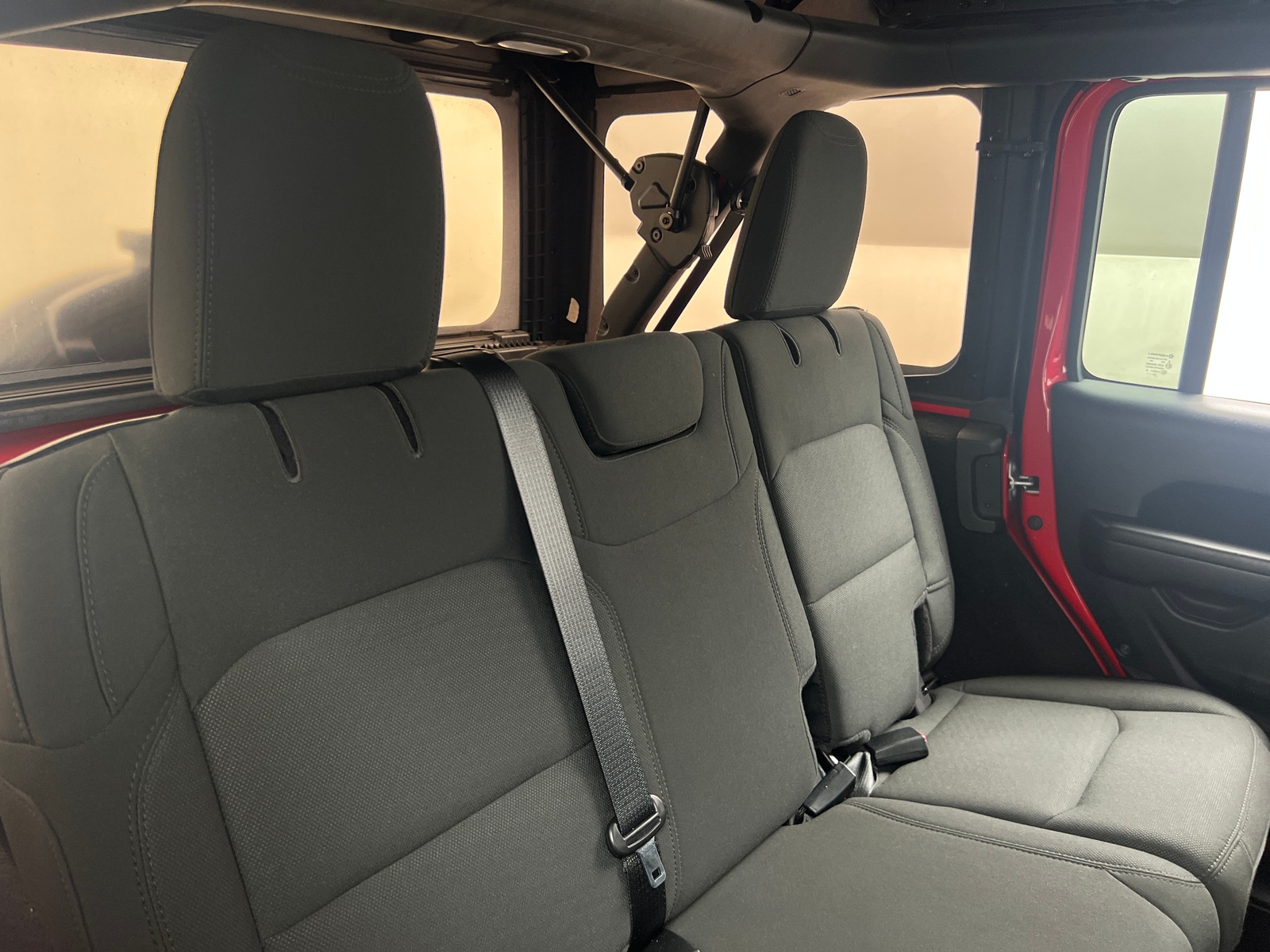 Thumbnail: 2021 Jeep Wrangler - 6