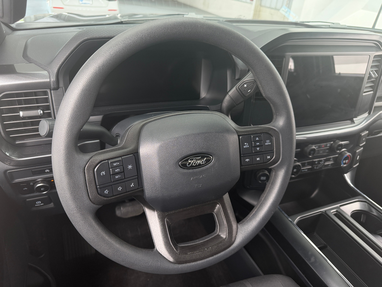 Thumbnail: 2025 Ford Econoline - 5