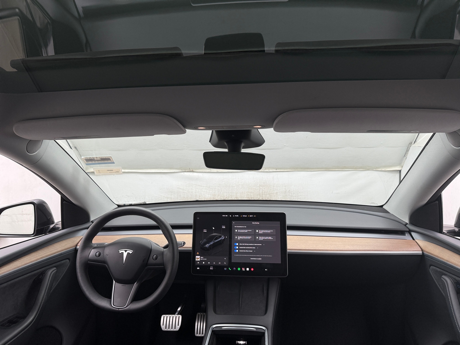 Thumbnail: 2025 Tesla Model Y - 2