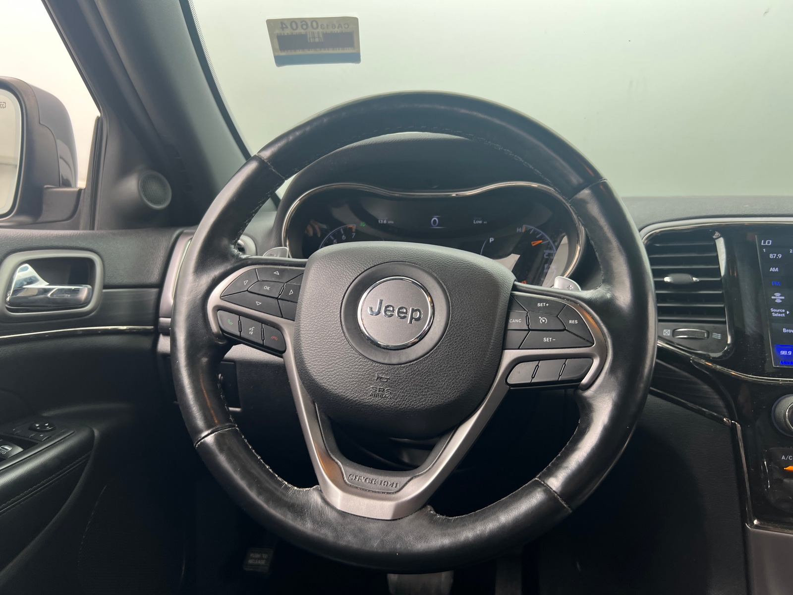 Thumbnail: 2020 Jeep Grand Cherokee - 4