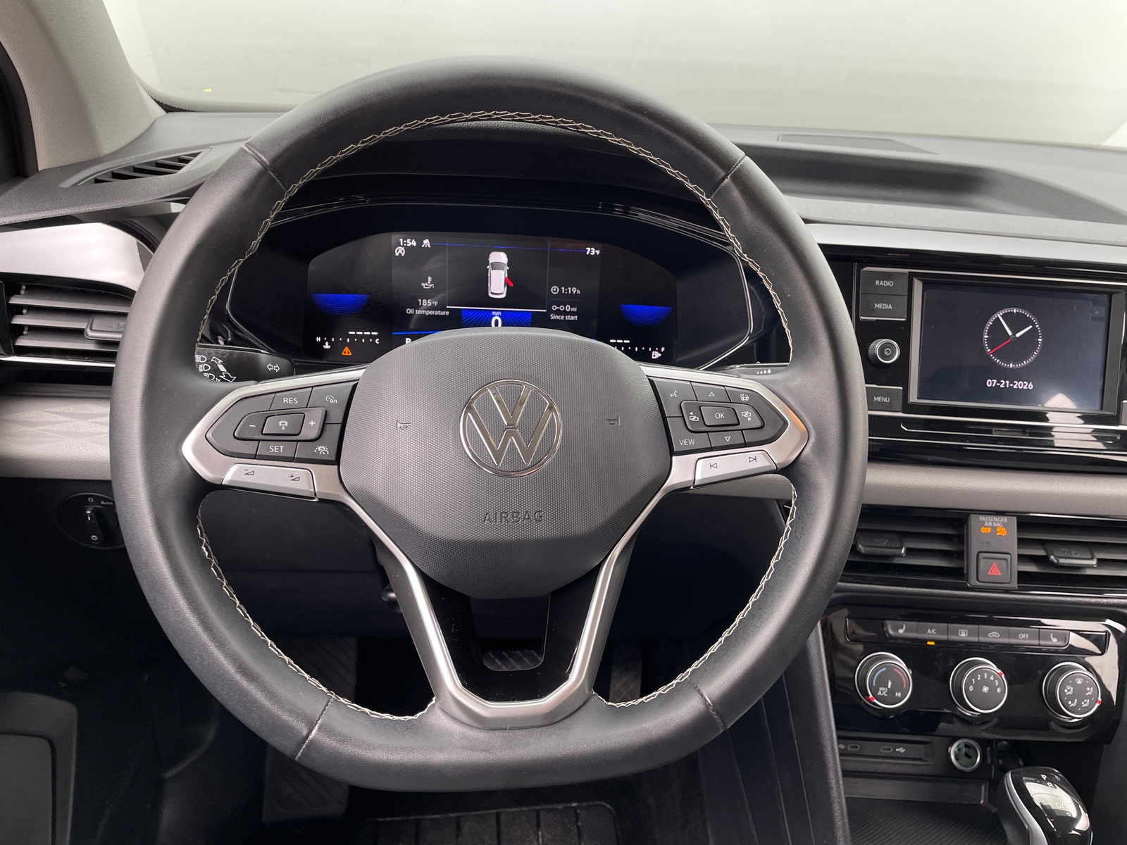 Thumbnail: 2023 Volkswagen Taos - 5