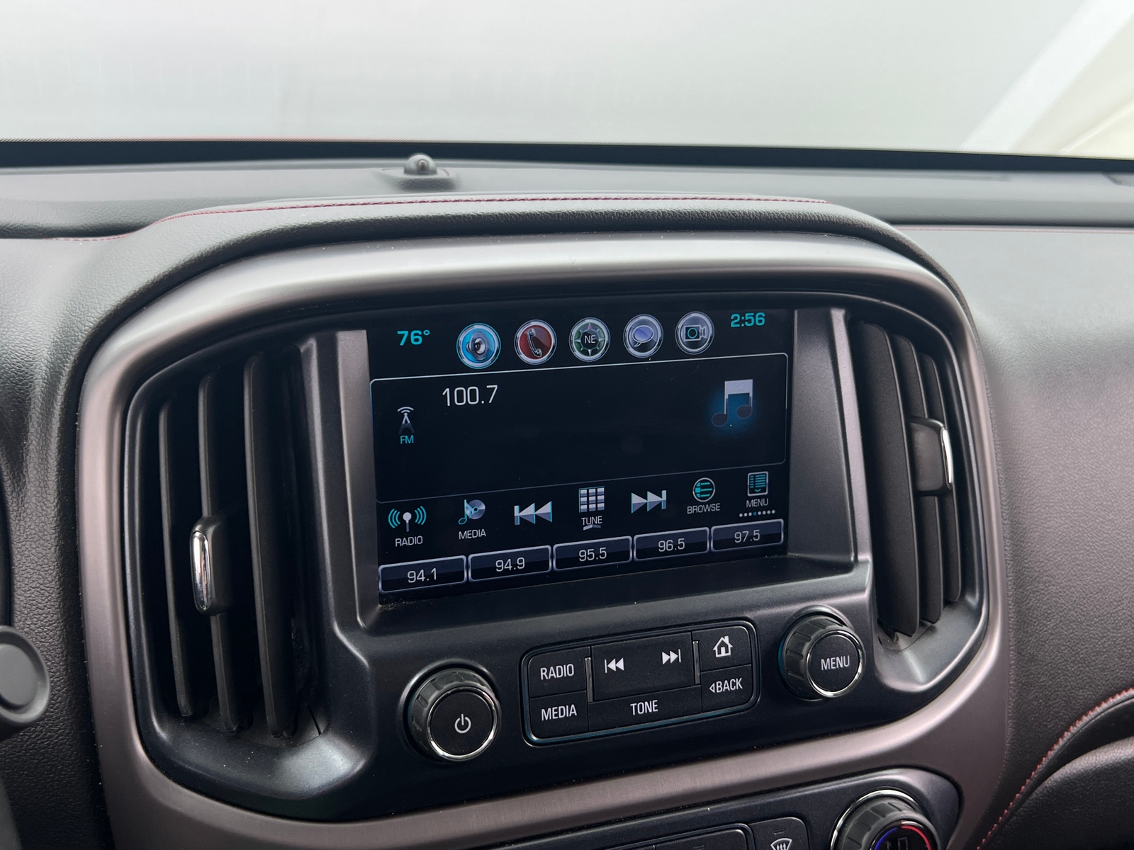 Thumbnail: 2018 GMC Canyon - 4