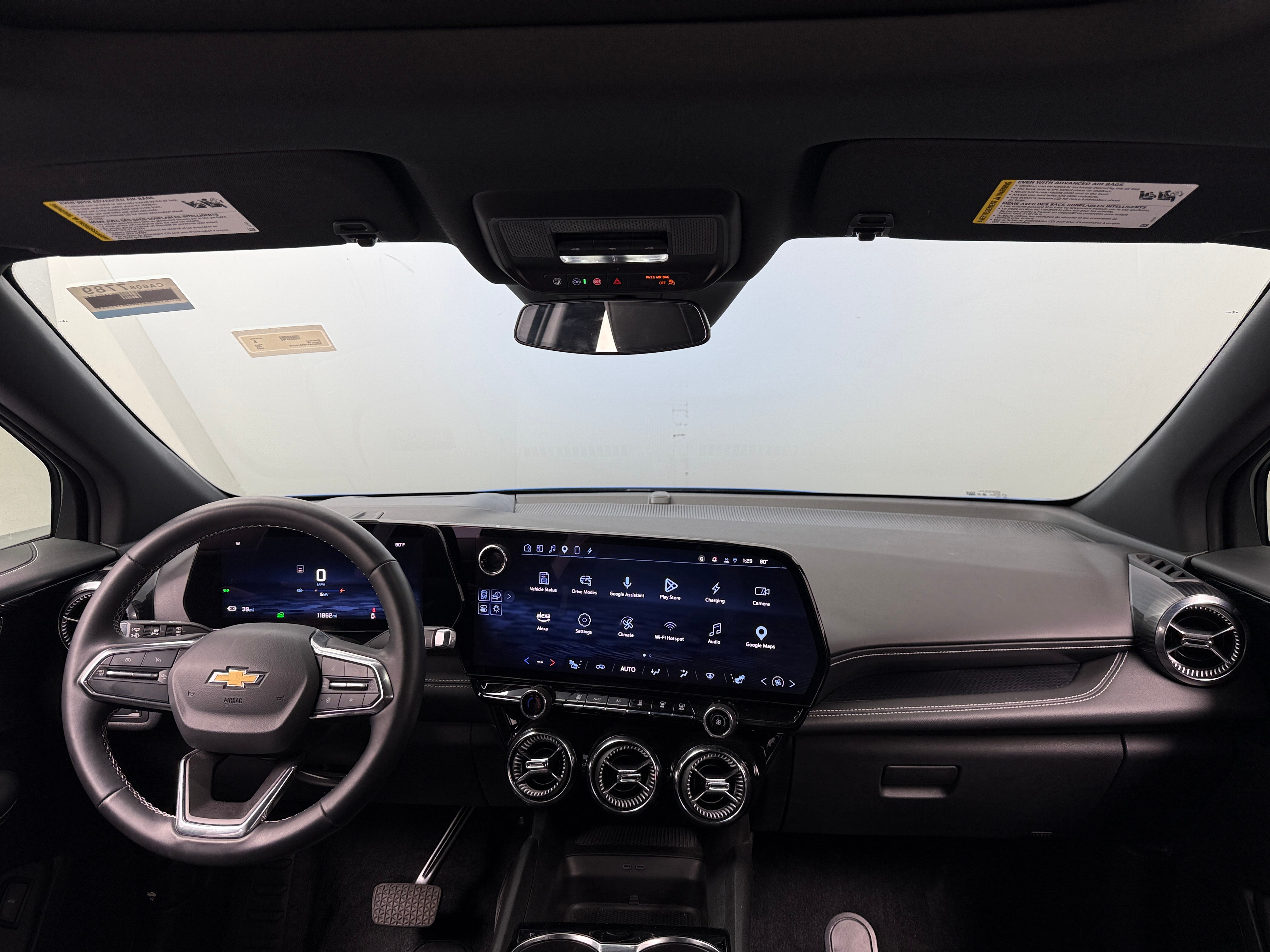 Used 2024 Chevrolet Blazer EV LT with VIN 3GNKDBRJ9RS195372 for sale in Pewaukee, WI