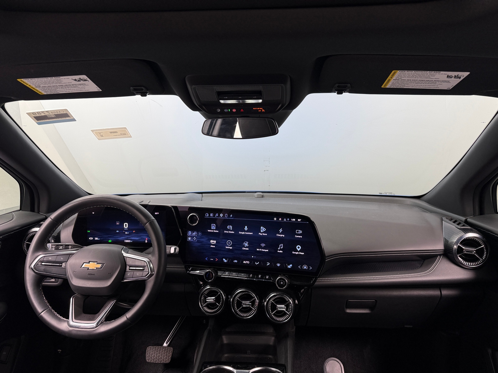 Thumbnail: 2024 Chevrolet Blazer EV - 3