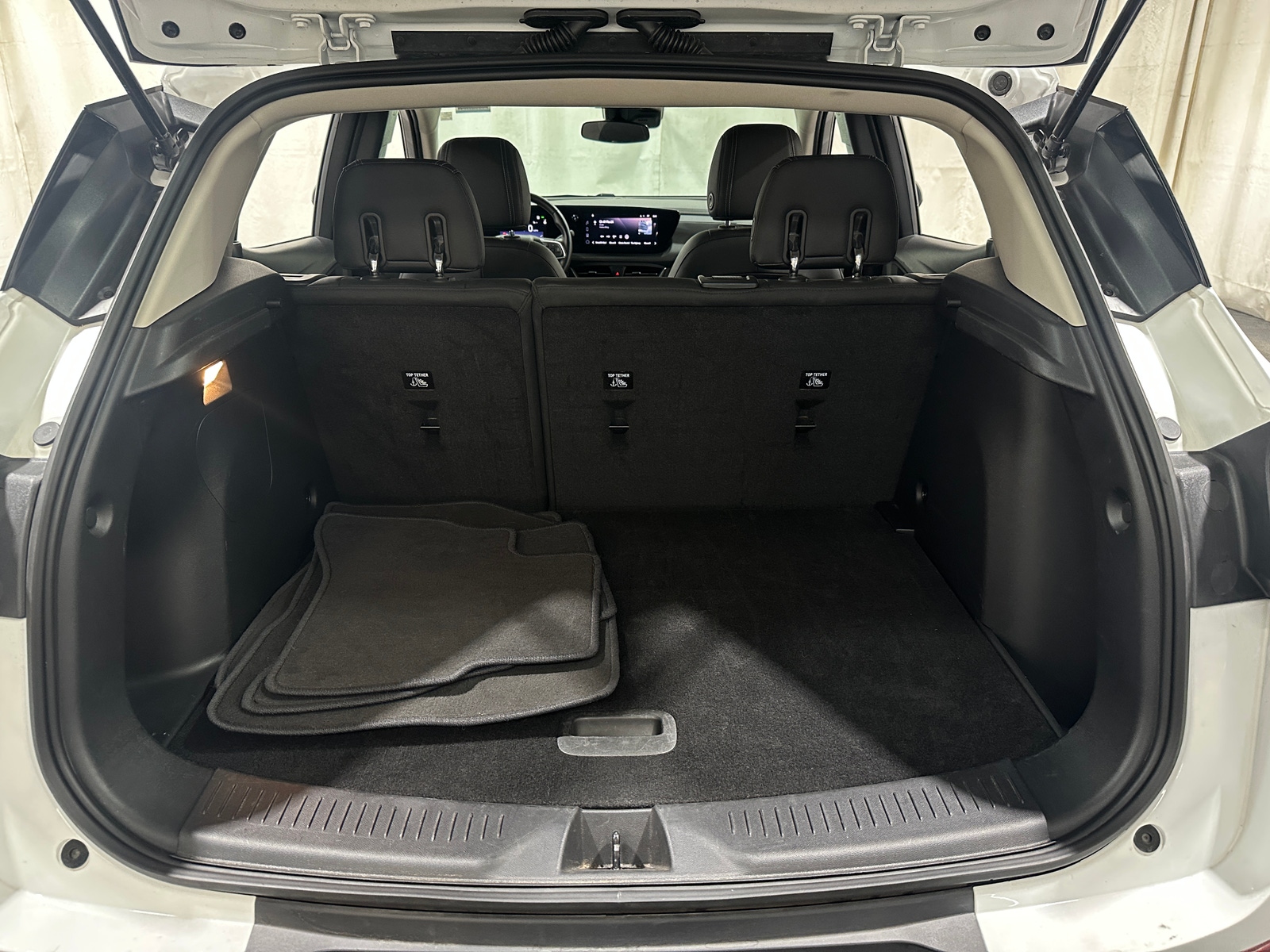 Thumbnail: 2025 Buick Encore GX - 6