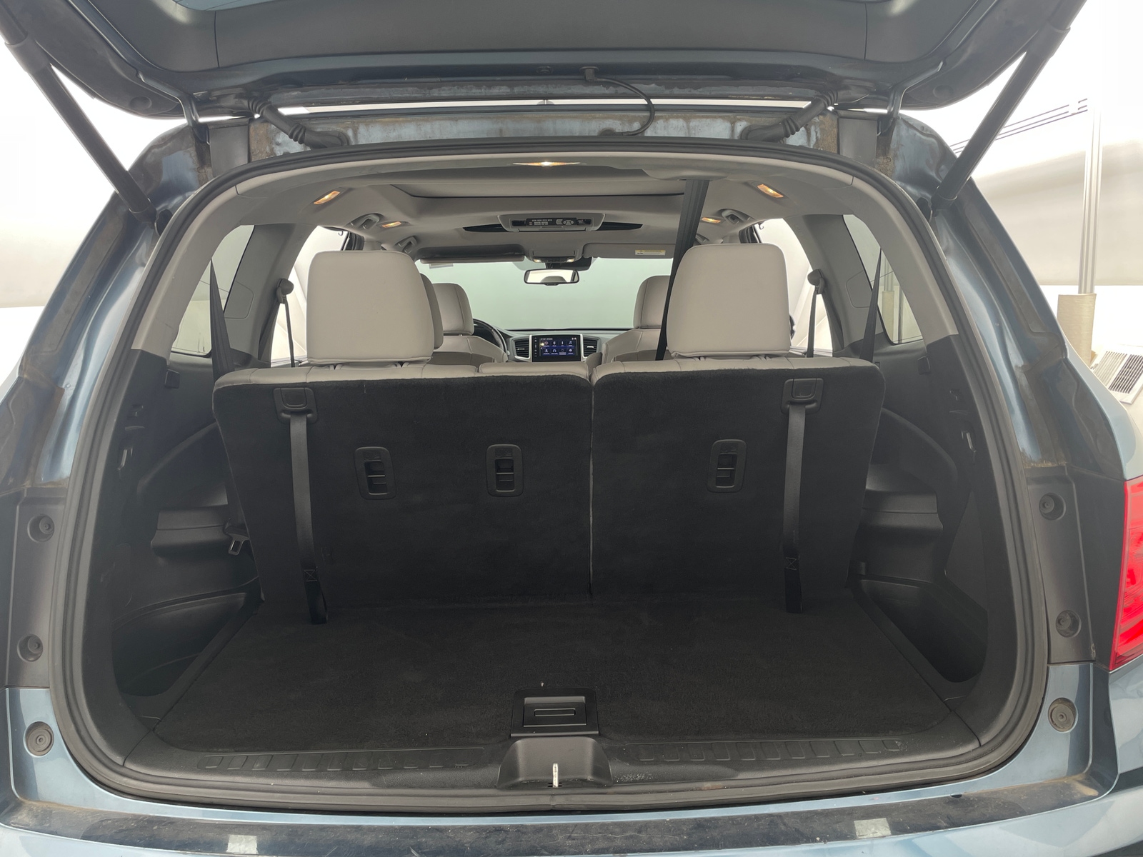 Thumbnail: 2017 Honda Pilot - 6