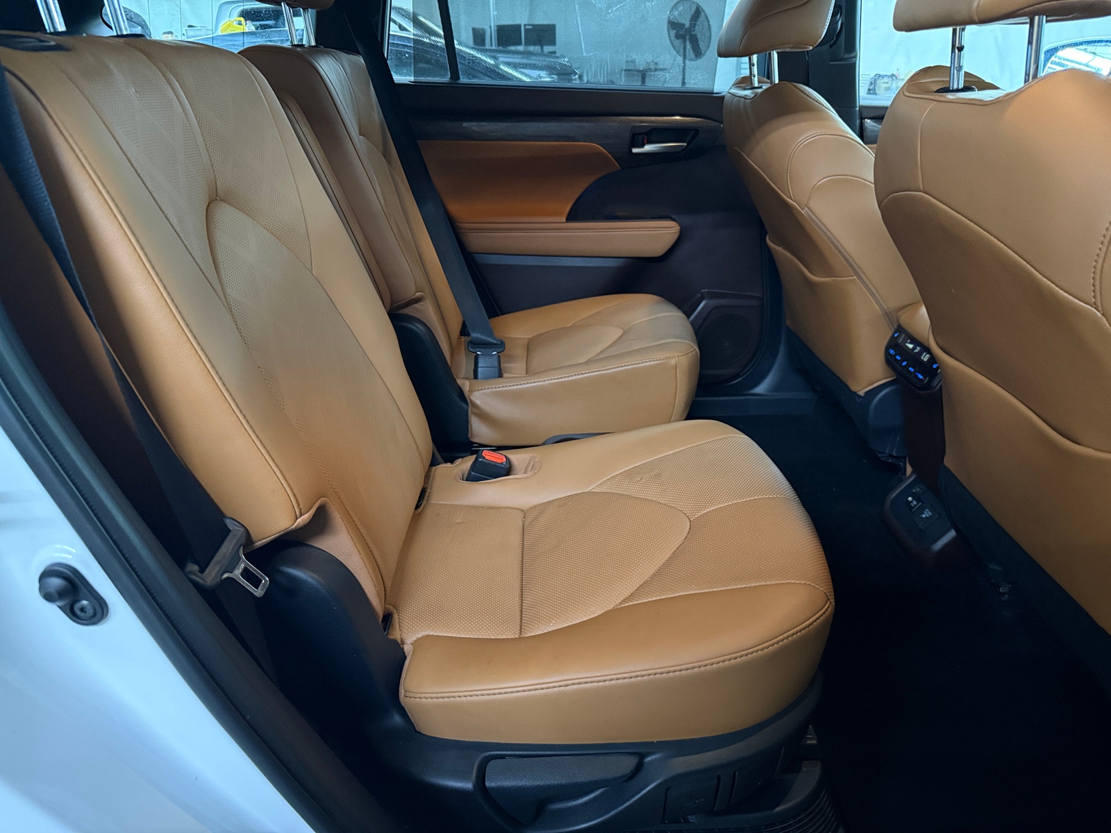 Thumbnail: 2021 Toyota Highlander - 5