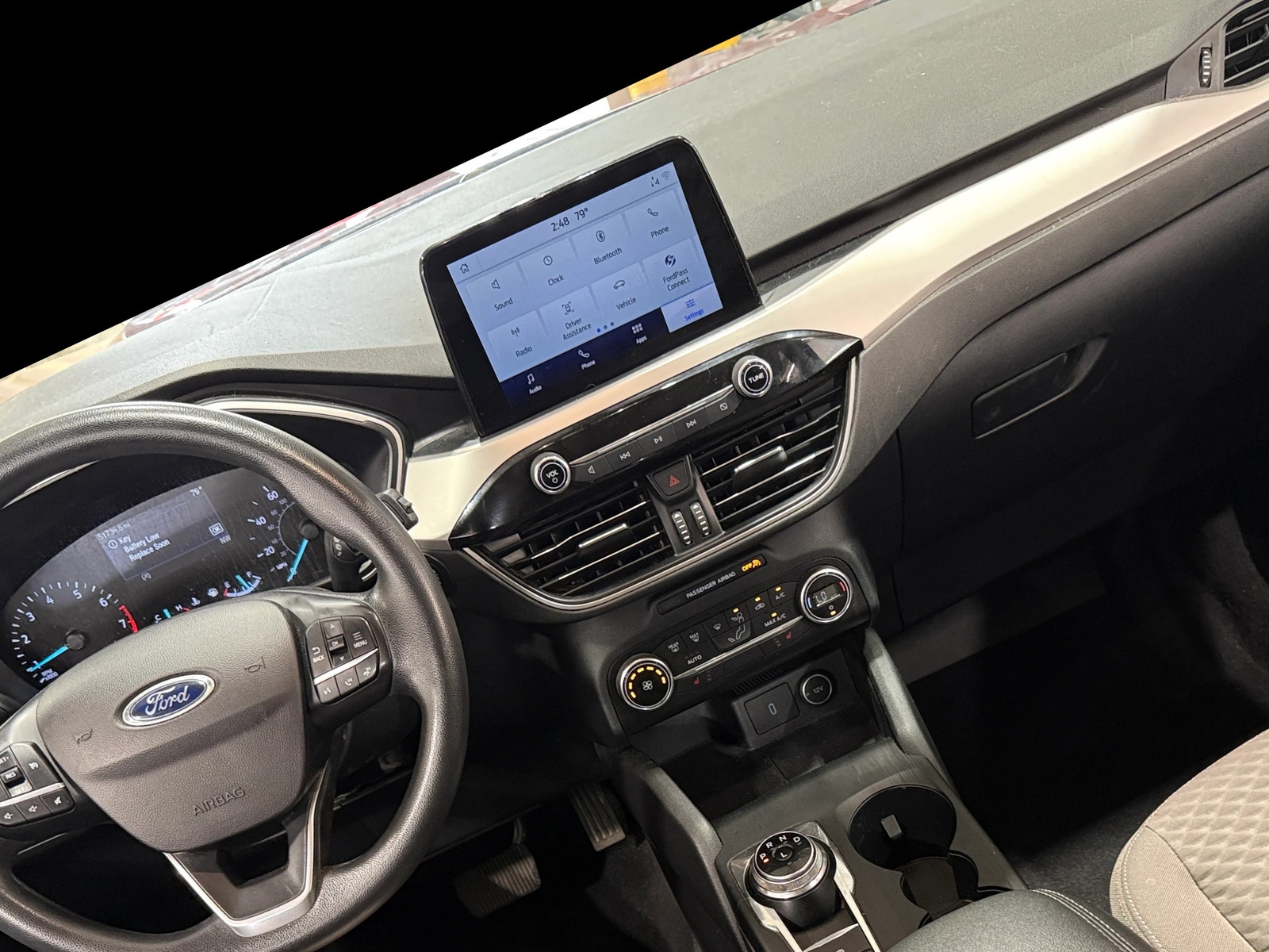 Thumbnail: 2020 Ford Escape - 3