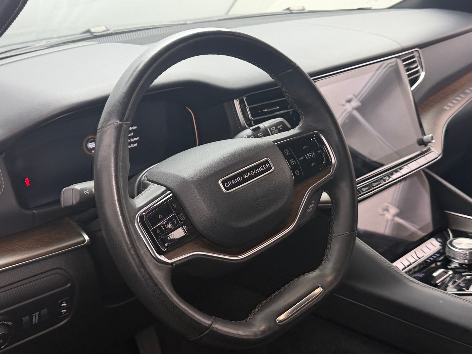 Thumbnail: 2024 Jeep Grand Wagoneer L - 4