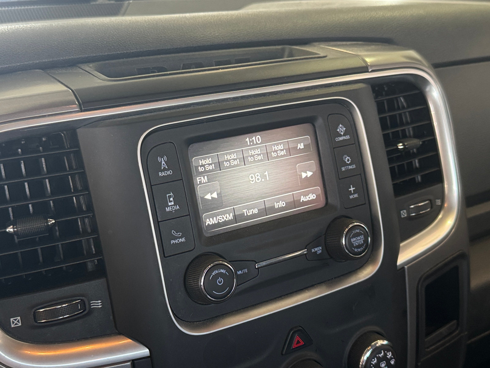 Thumbnail: 2024 RAM 1500 Classic - 4