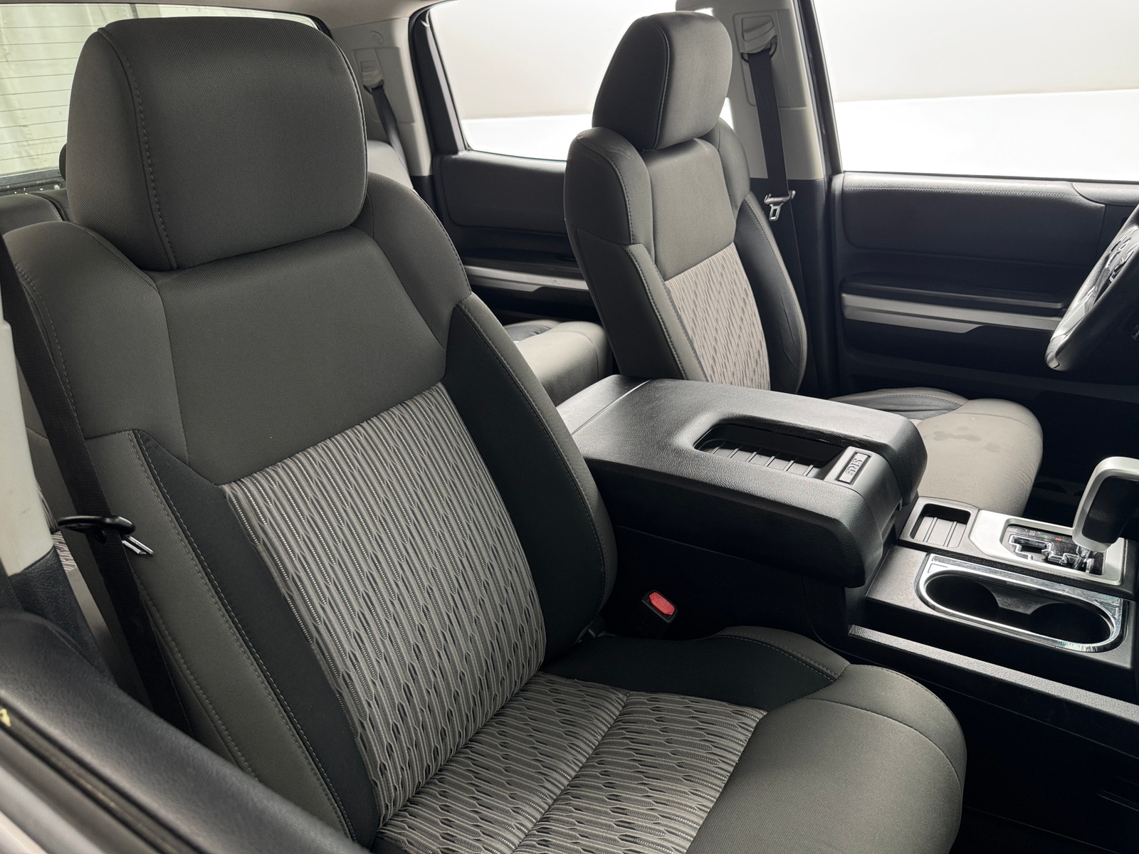 Thumbnail: 2017 Toyota Tundra - 2