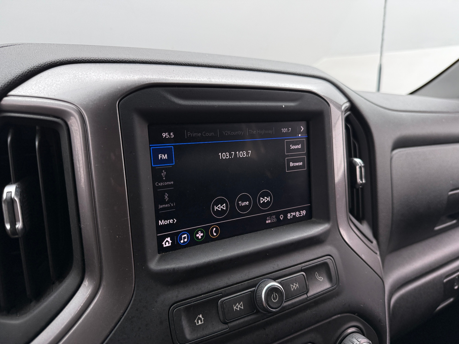Thumbnail: 2020 Chevrolet Silverado 2500 - 4