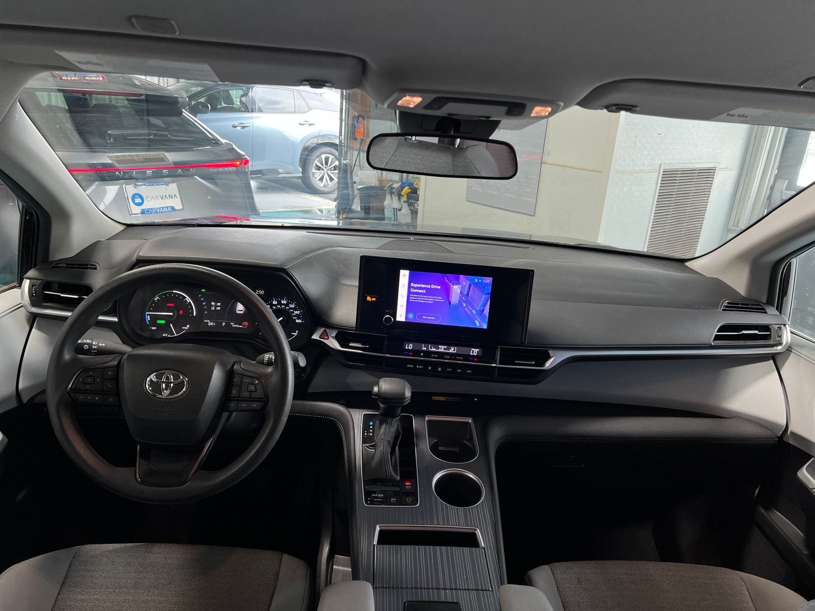 Thumbnail: 2025 Toyota Sienna - 3