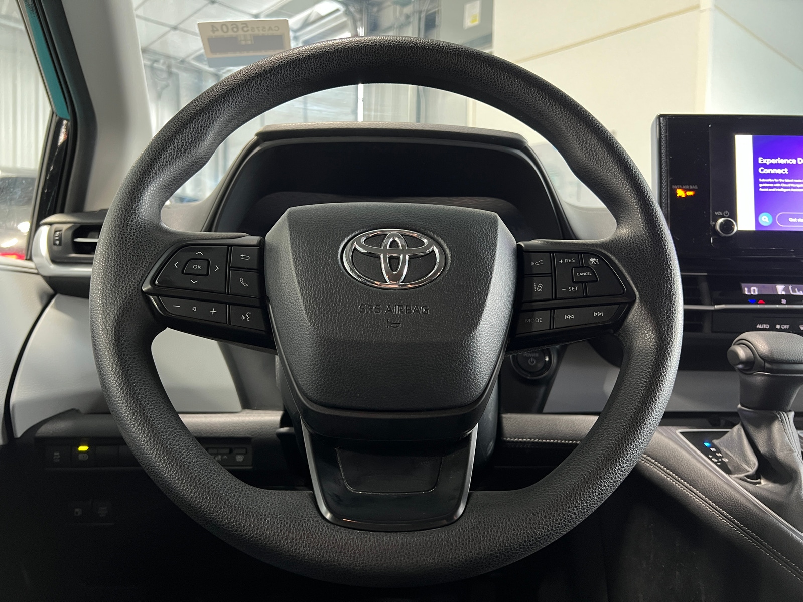 Thumbnail: 2025 Toyota Sienna - 5