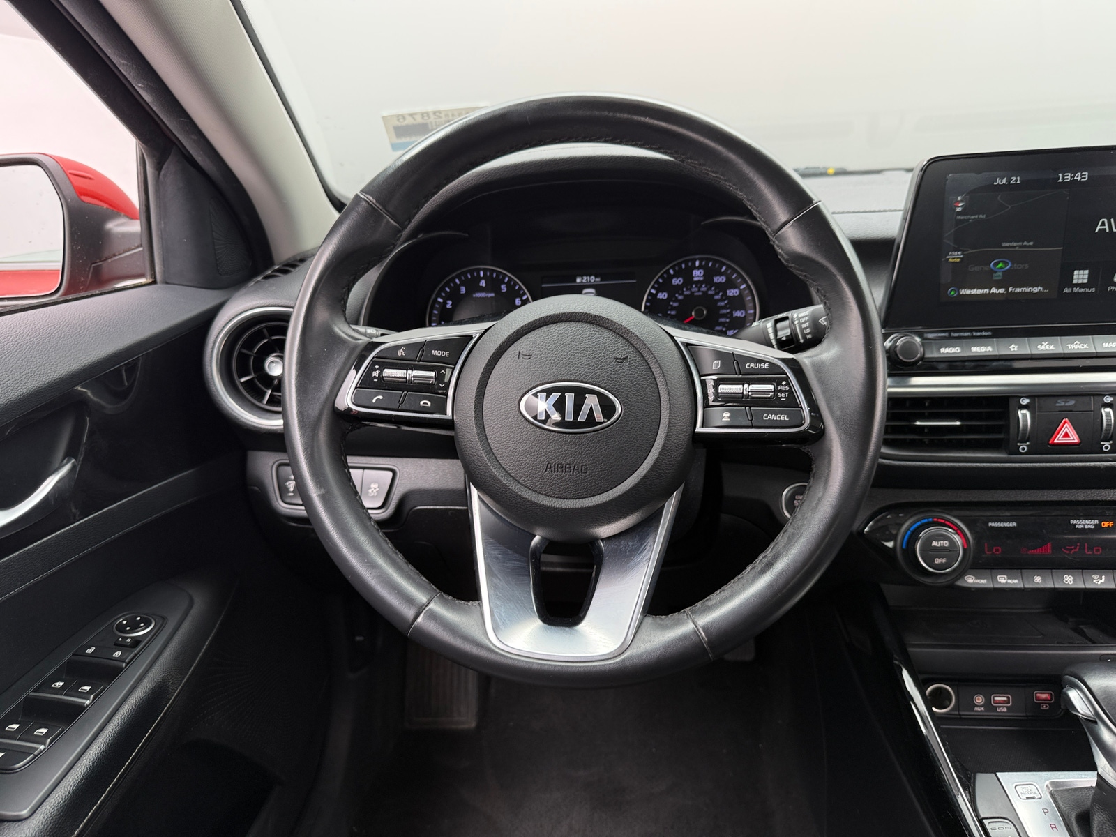 Thumbnail: 2019 Kia Forte - 4