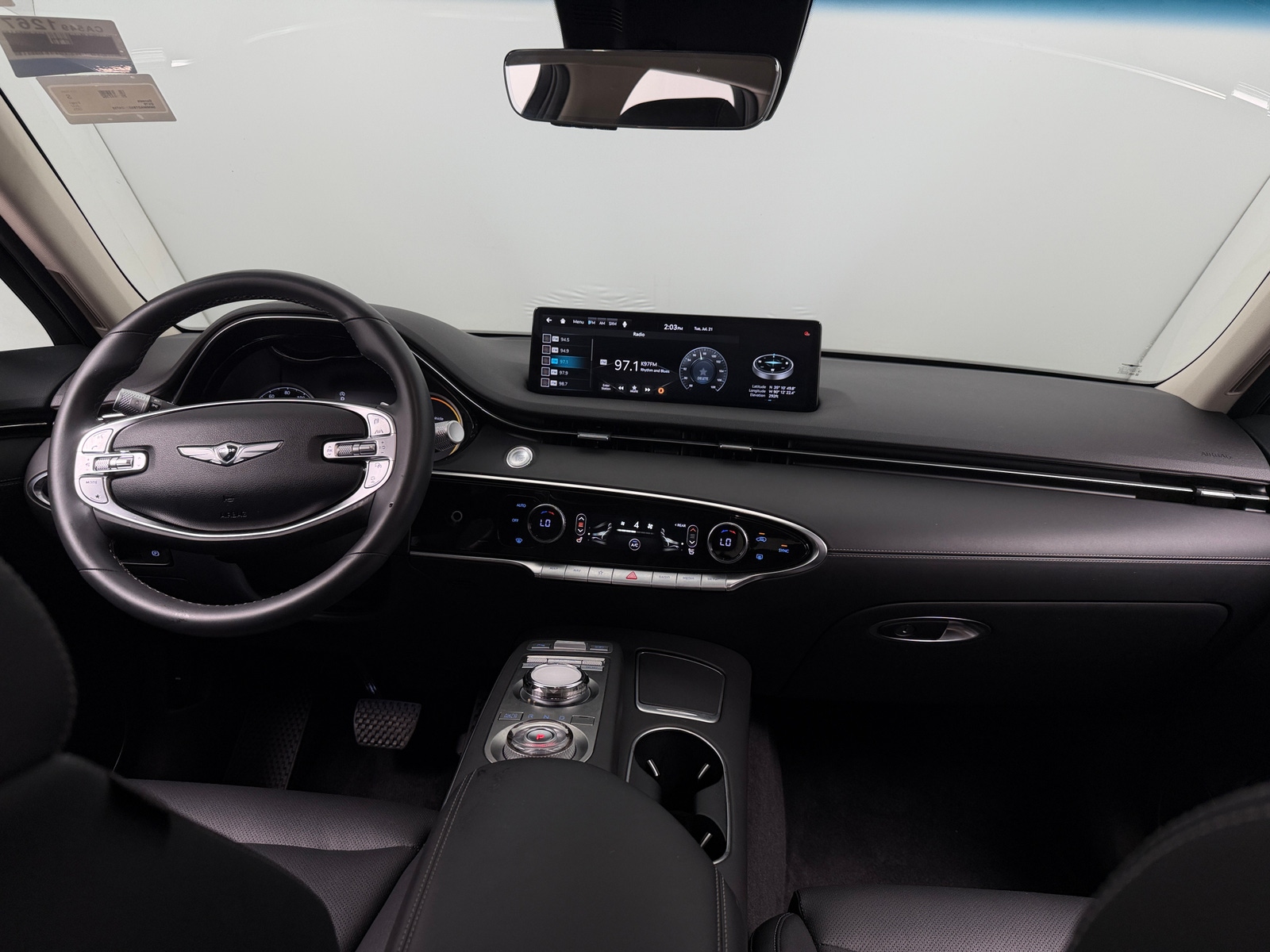 Thumbnail: 2025 Genesis GV70 - 2