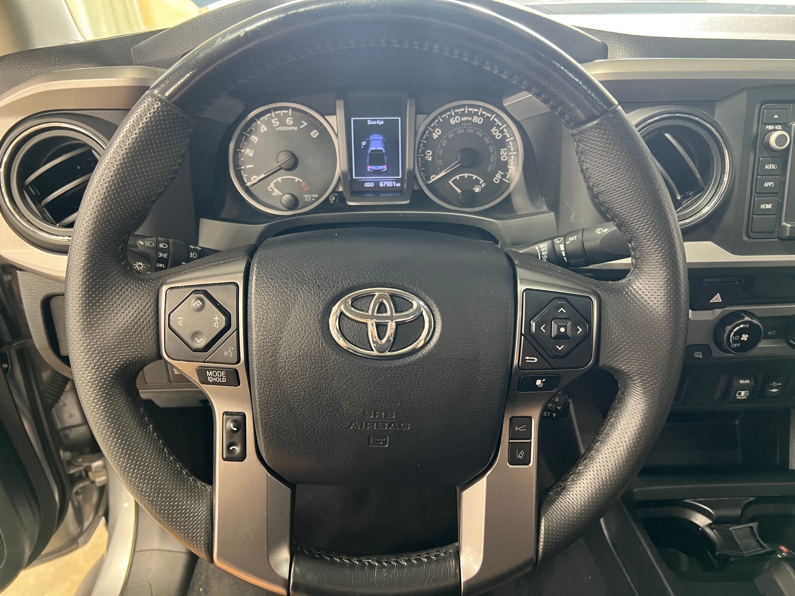 Thumbnail: 2018 Toyota Tacoma - 5