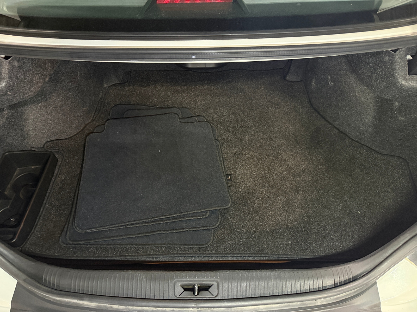 Thumbnail: 2012 Toyota Avalon - 6