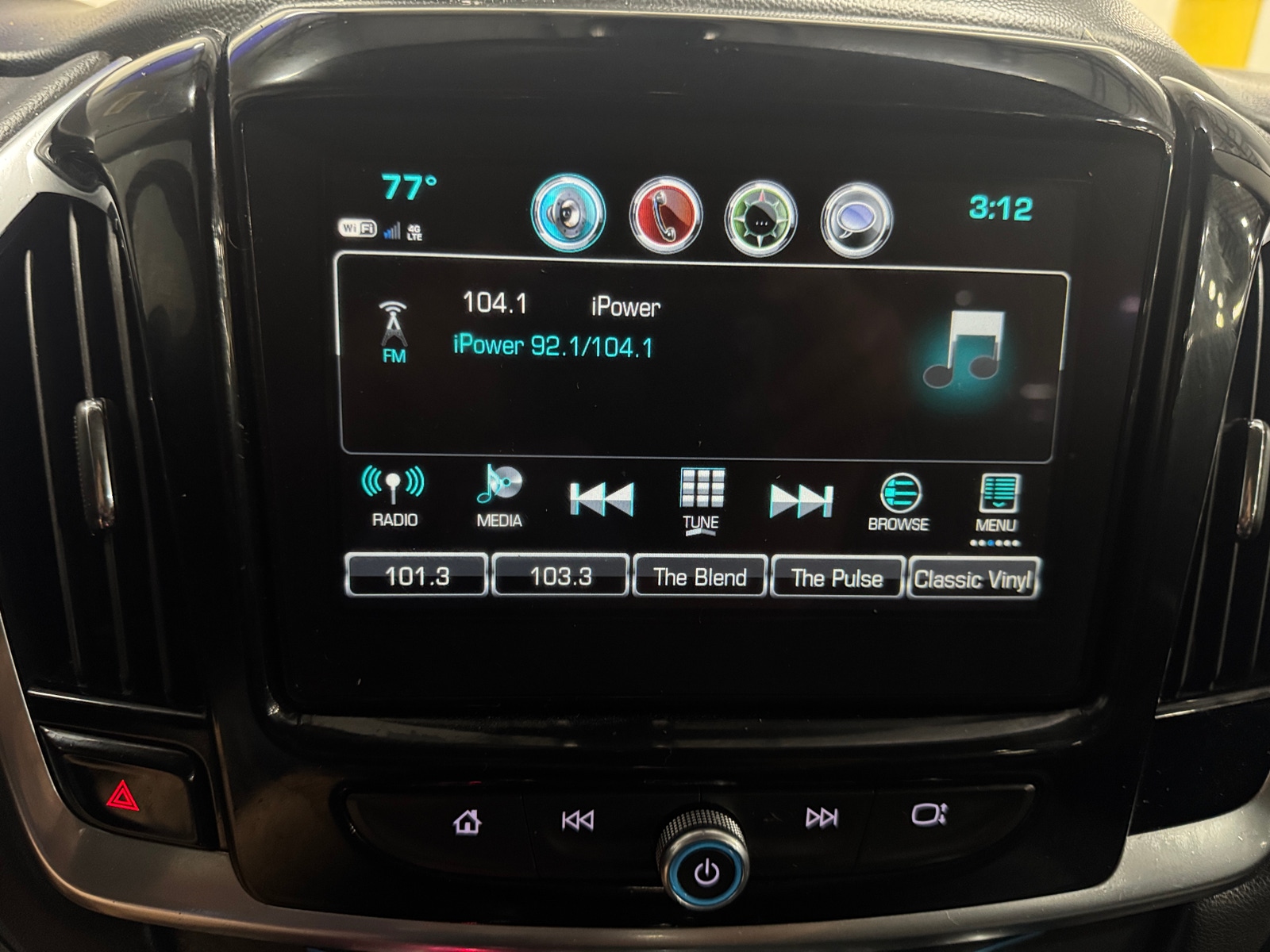 Thumbnail: 2019 Chevrolet Traverse - 4