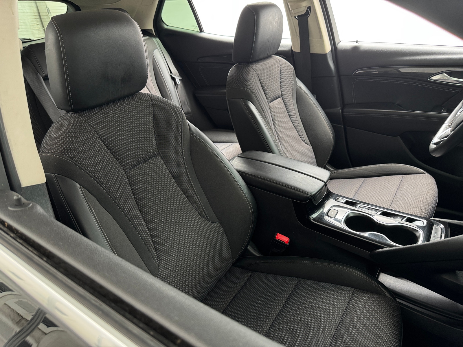 Thumbnail: 2023 Buick Envision - 2
