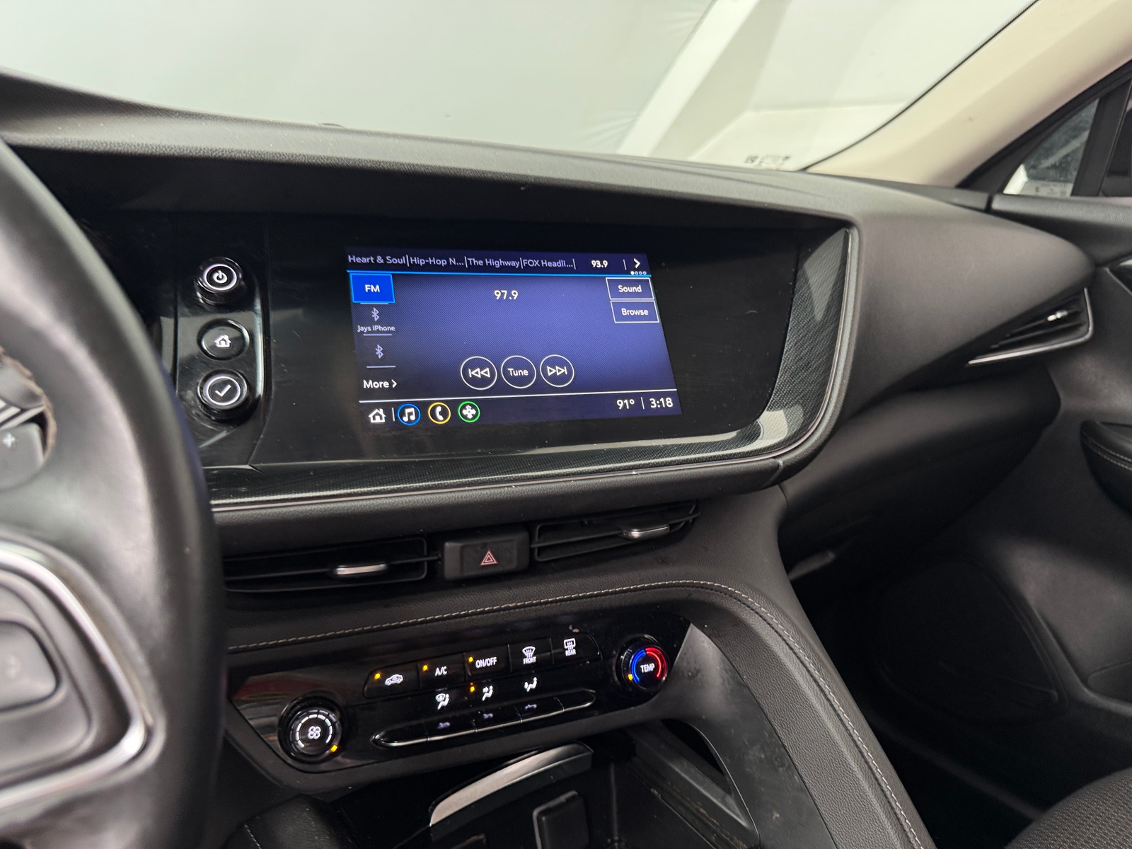 Thumbnail: 2023 Buick Envision - 4