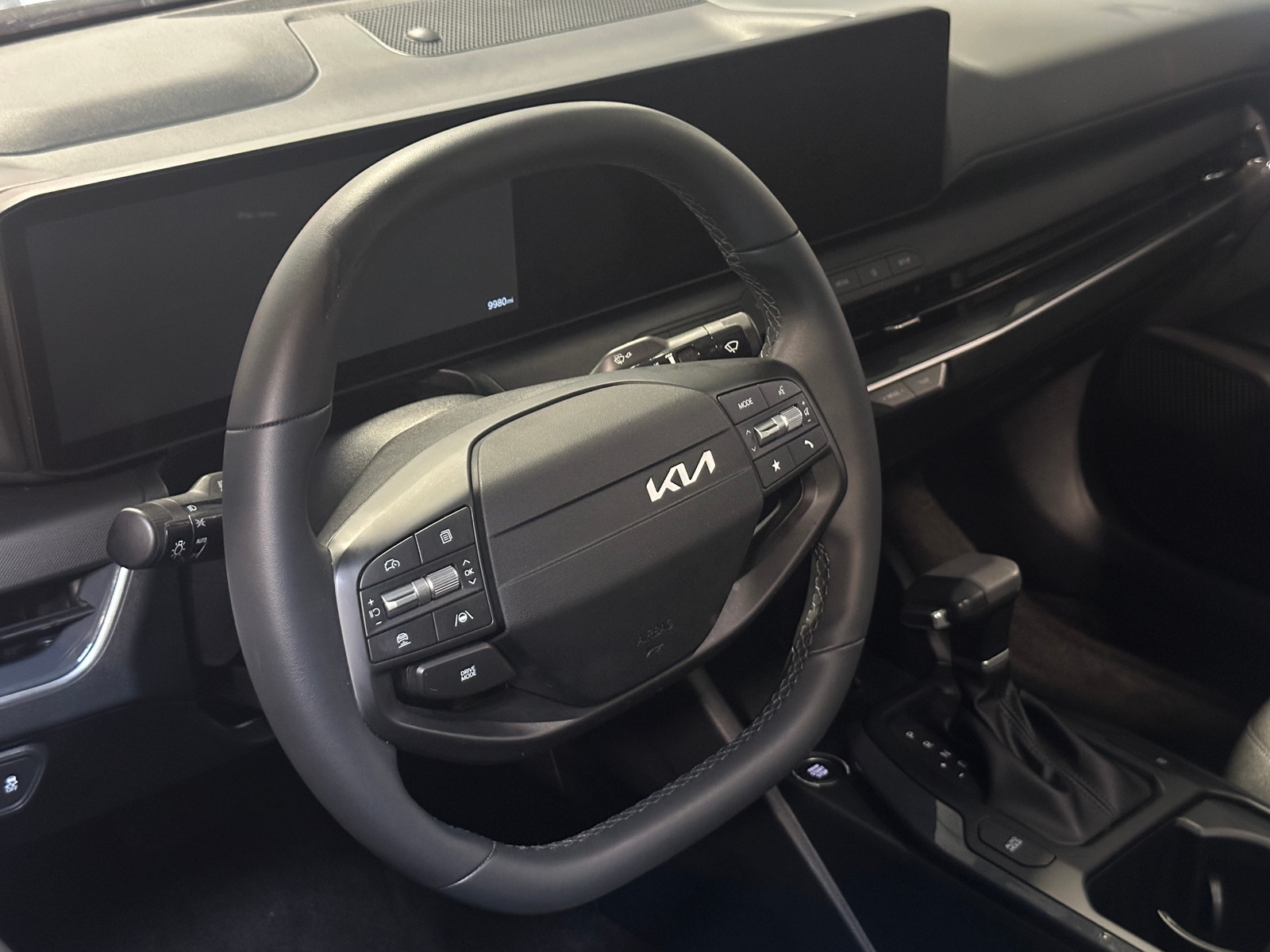 Thumbnail: 2025 Kia K4 - 5