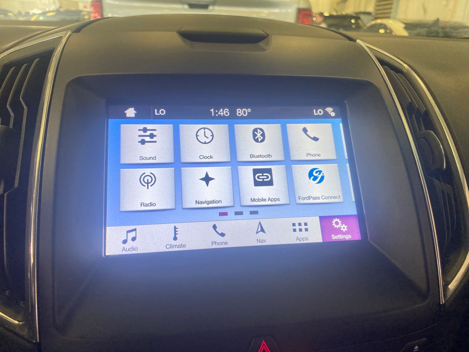Thumbnail: 2019 Ford Edge - 3