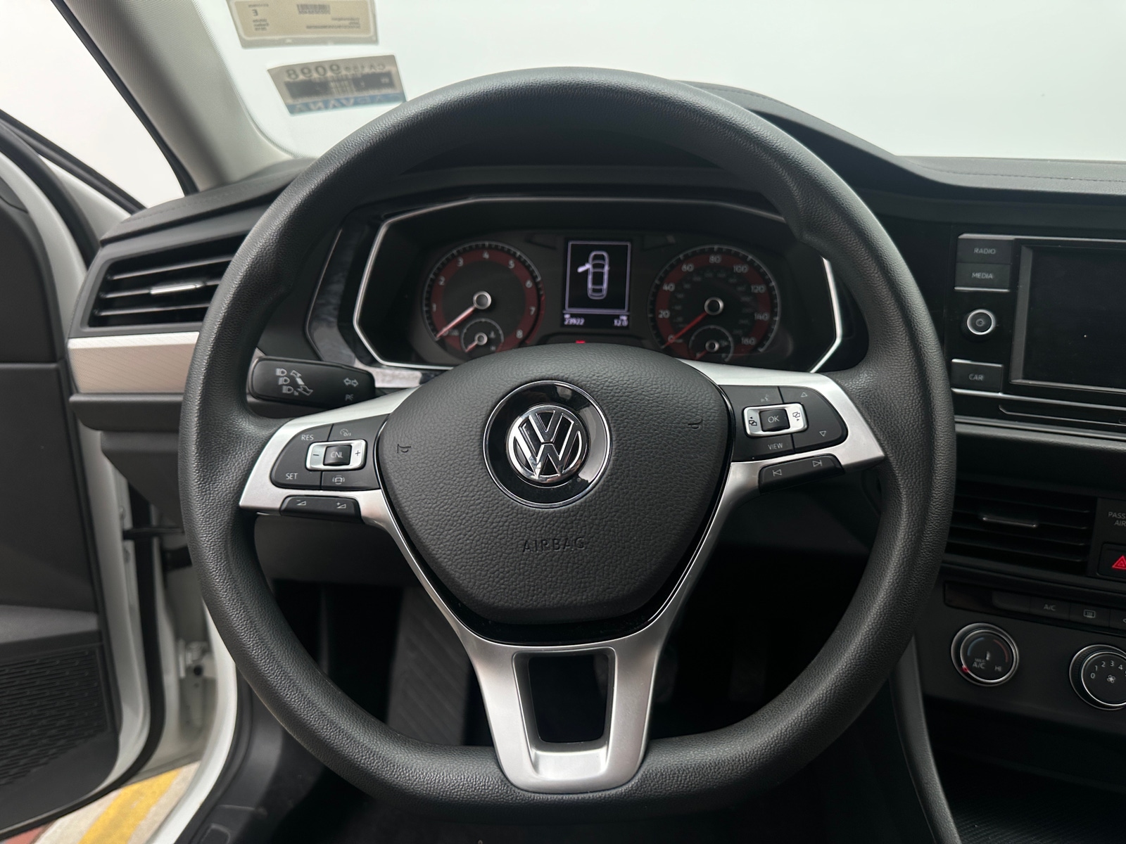 Thumbnail: 2019 Volkswagen Jetta - 5