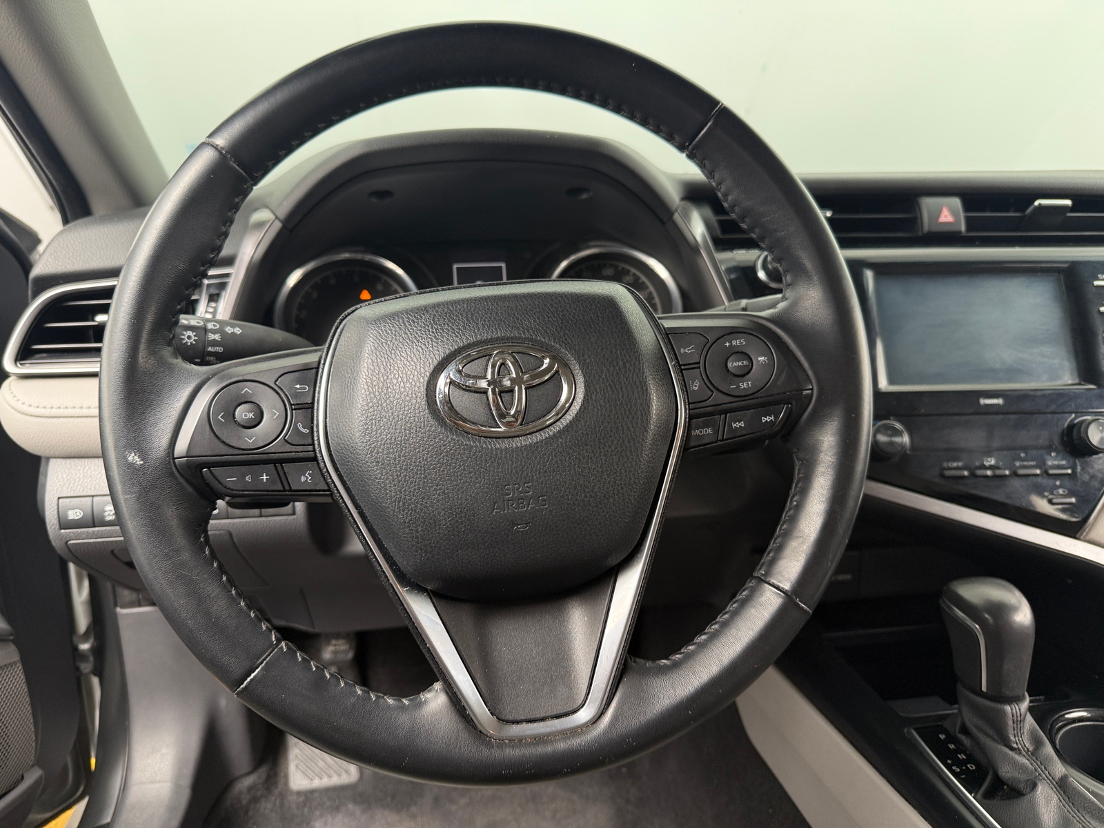 Thumbnail: 2020 Toyota Camry - 5