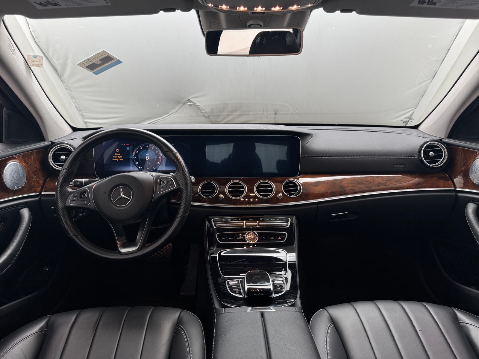 Thumbnail: 2018 Mercedes-Benz E-Class - 2