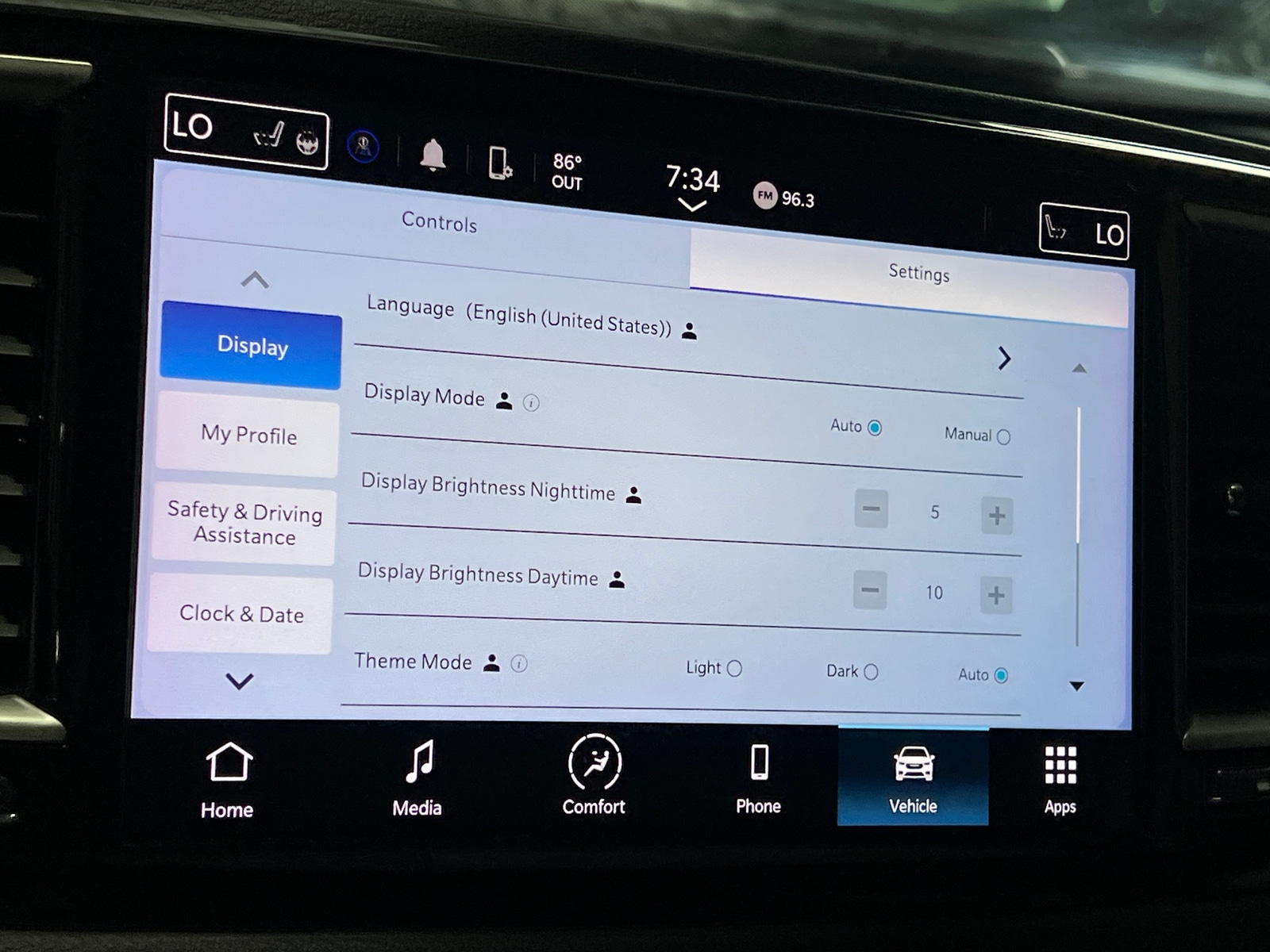 Thumbnail: 2024 Chrysler Pacifica - 4