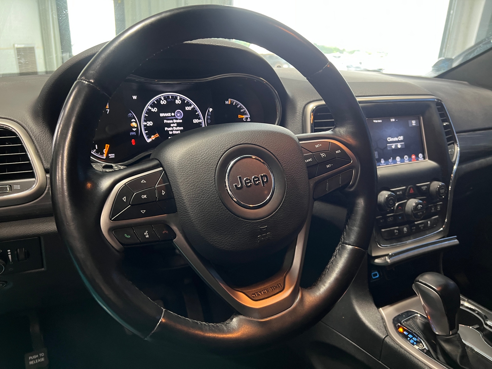 Thumbnail: 2021 Jeep Grand Cherokee - 5