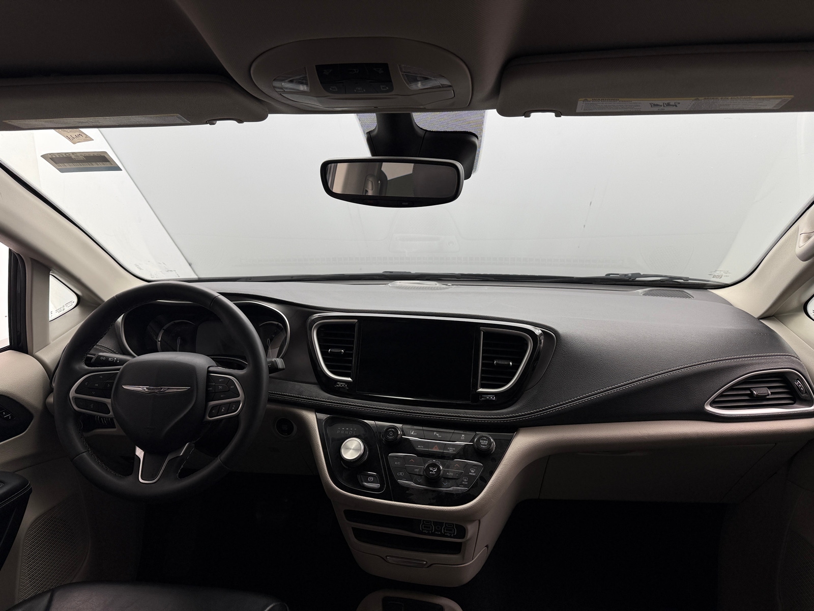 Thumbnail: 2024 Chrysler Pacifica - 2