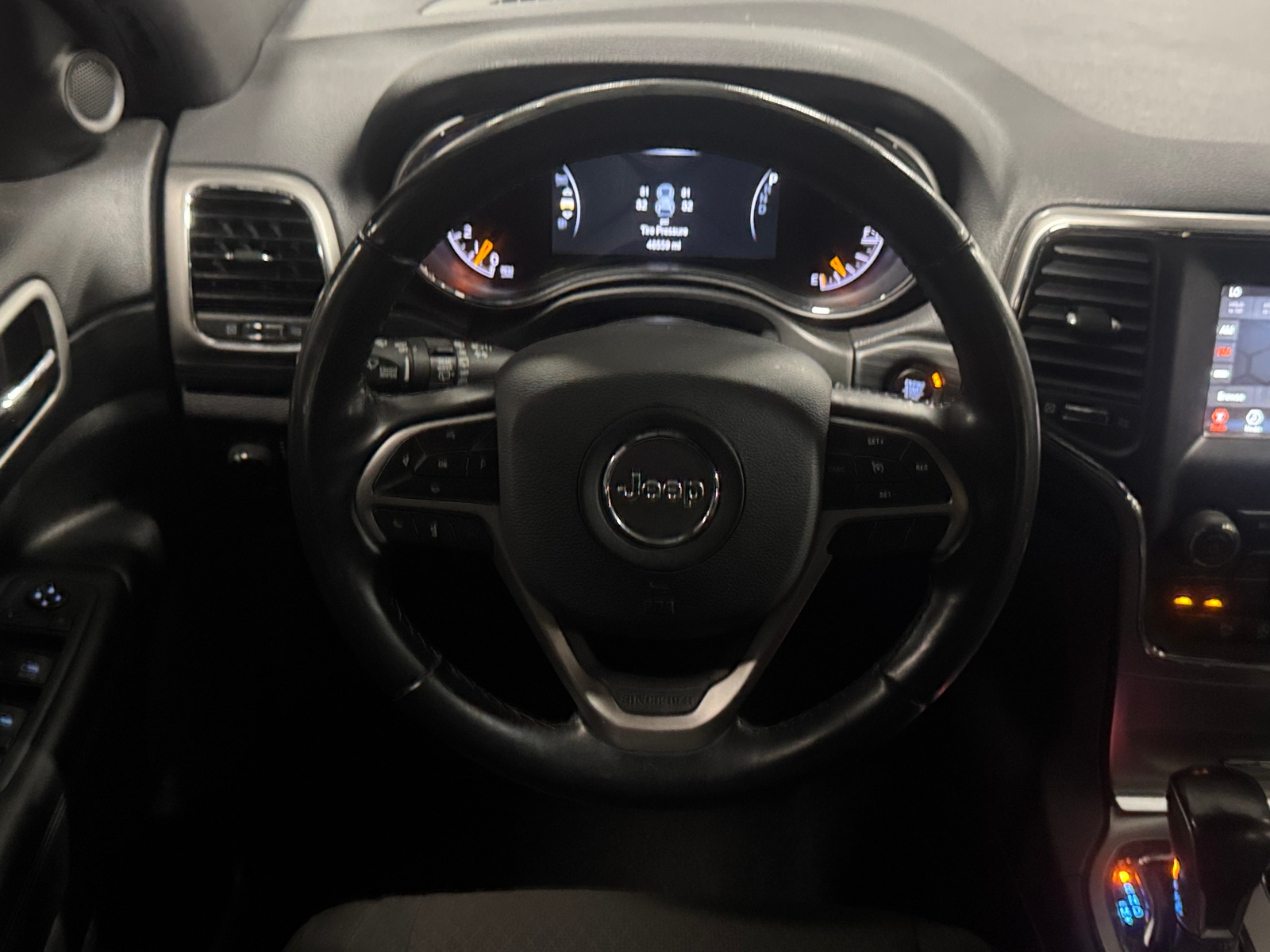 Thumbnail: 2020 Jeep Grand Cherokee - 5