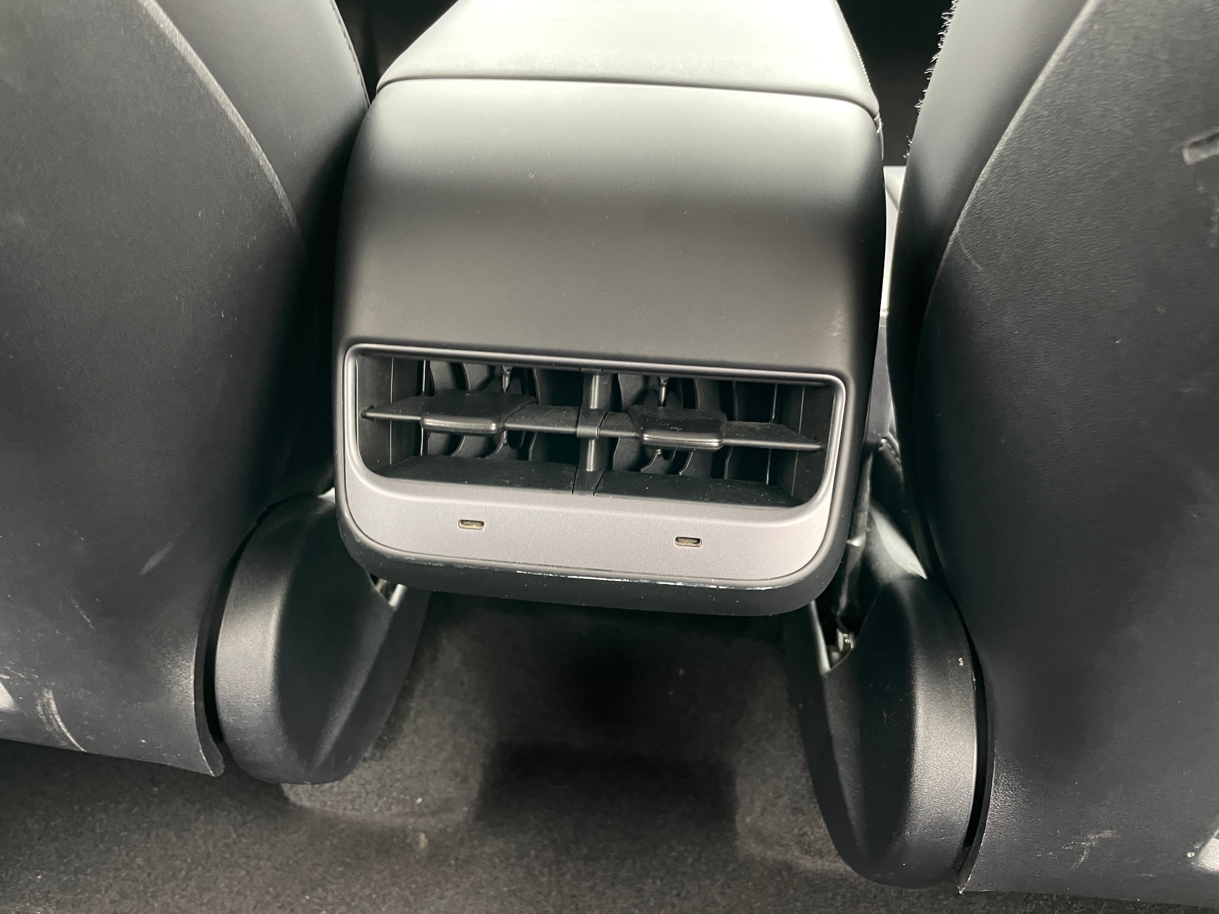 Used 2022 Tesla Model Y Performance with VIN 7SAYGDEF8NF345307 for sale in Pewaukee, WI