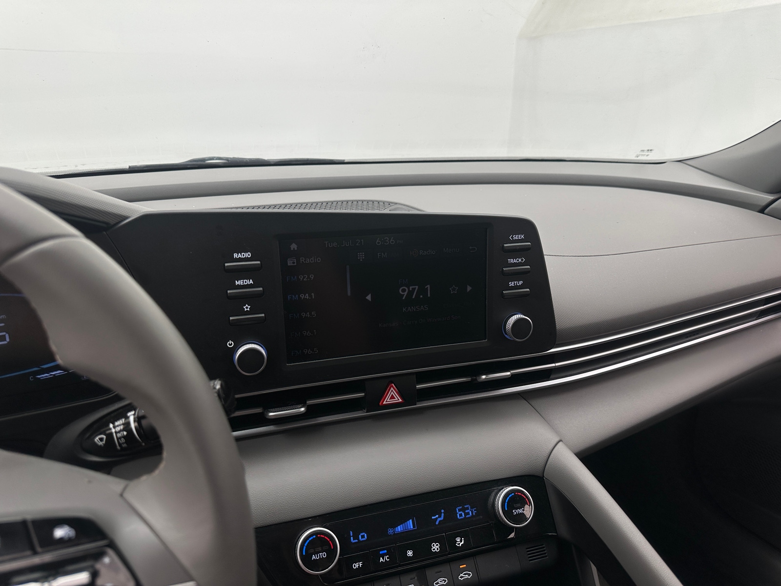 Thumbnail: 2026 Hyundai Elantra - 4