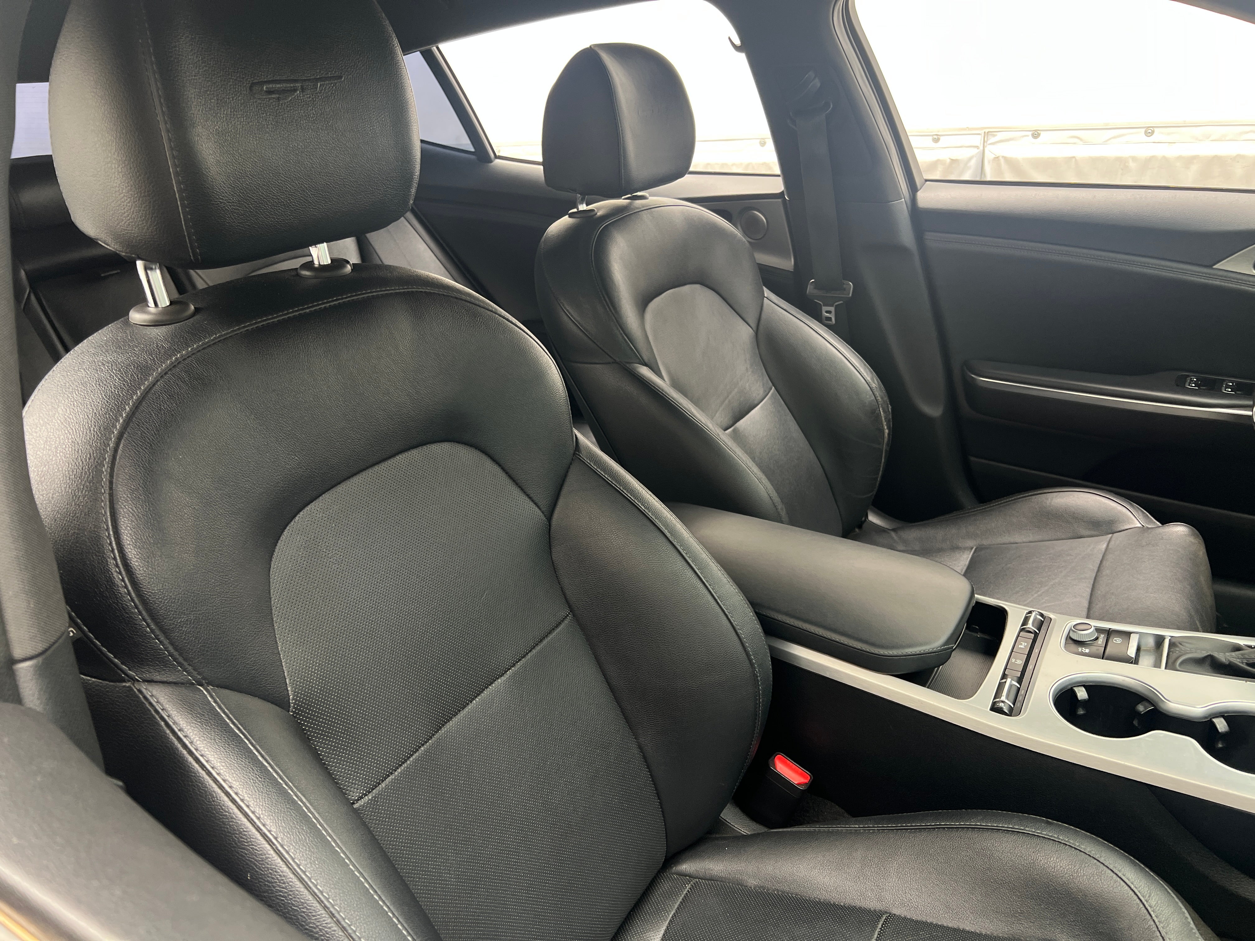 2018 Kia Stinger GT1