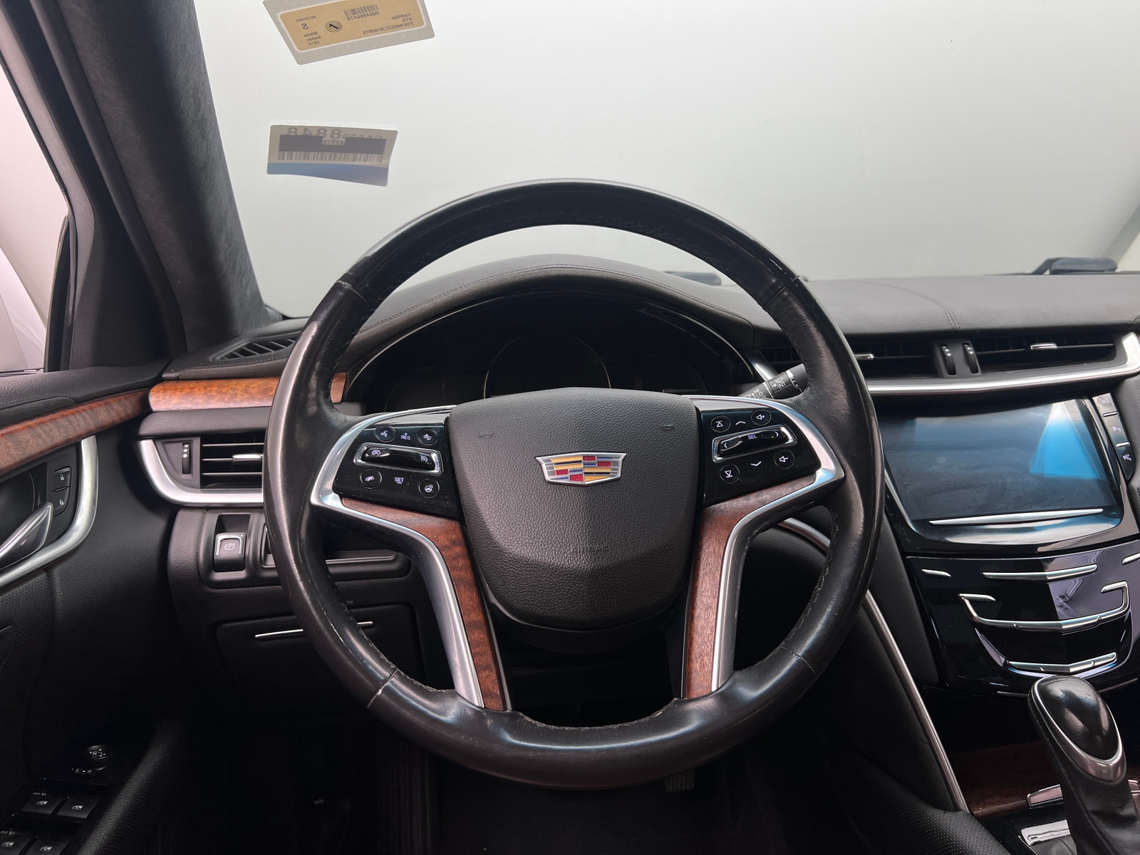Thumbnail: 2018 Cadillac XTS - 4