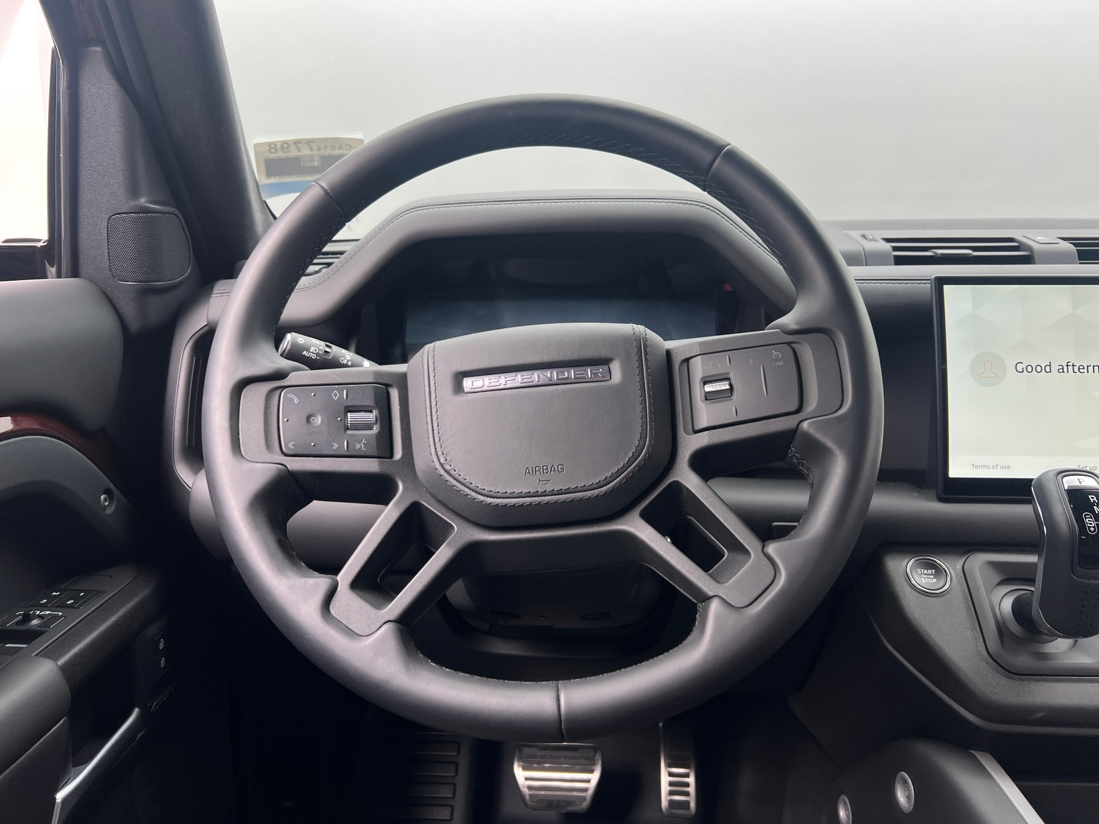 Thumbnail: 2025 Land Rover Defender - 4