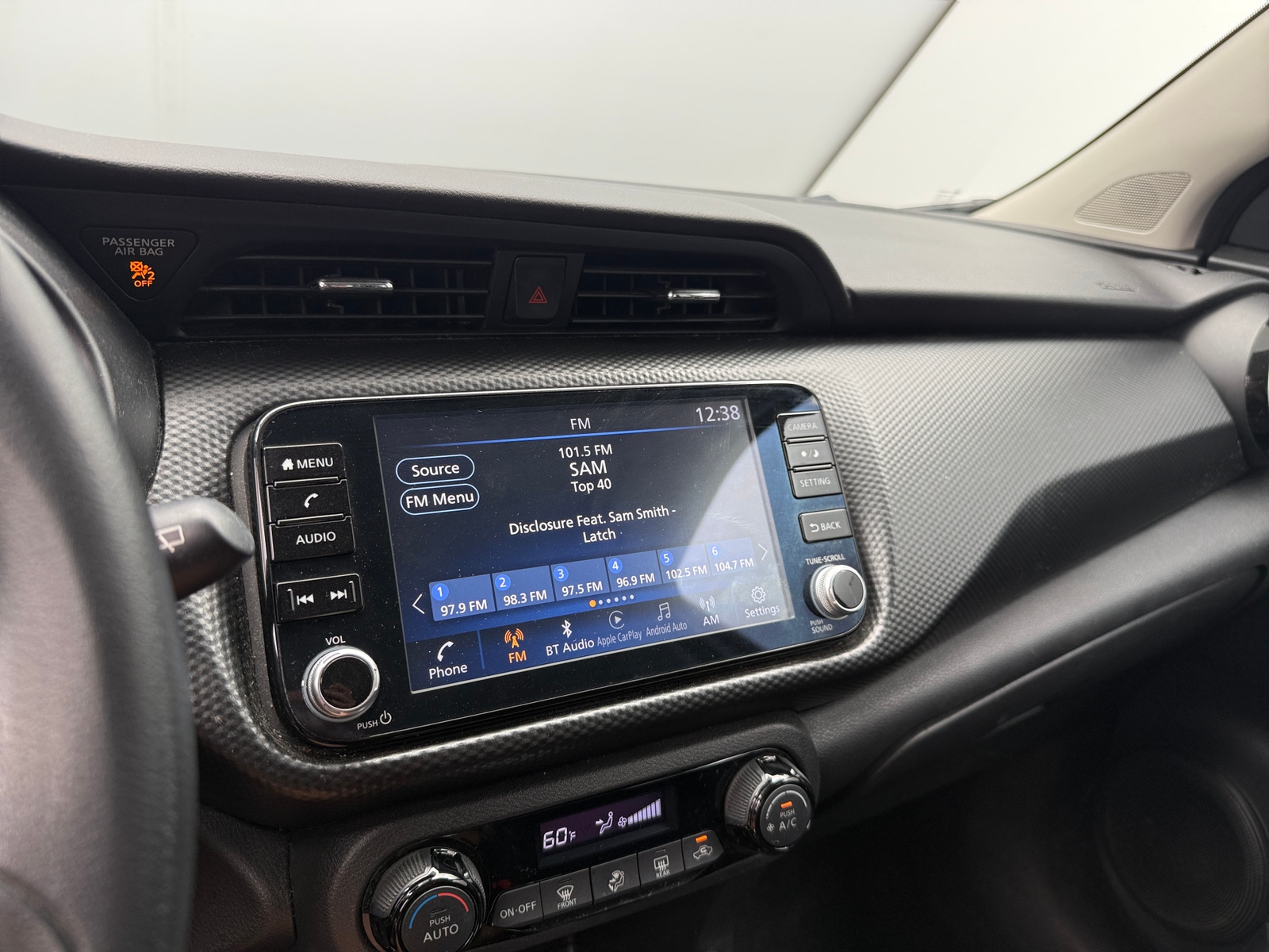 Thumbnail: 2021 Nissan Kicks - 4
