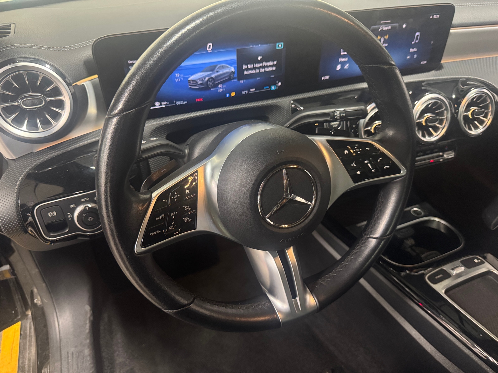 Thumbnail: 2025 Mercedes-Benz CLA - 4