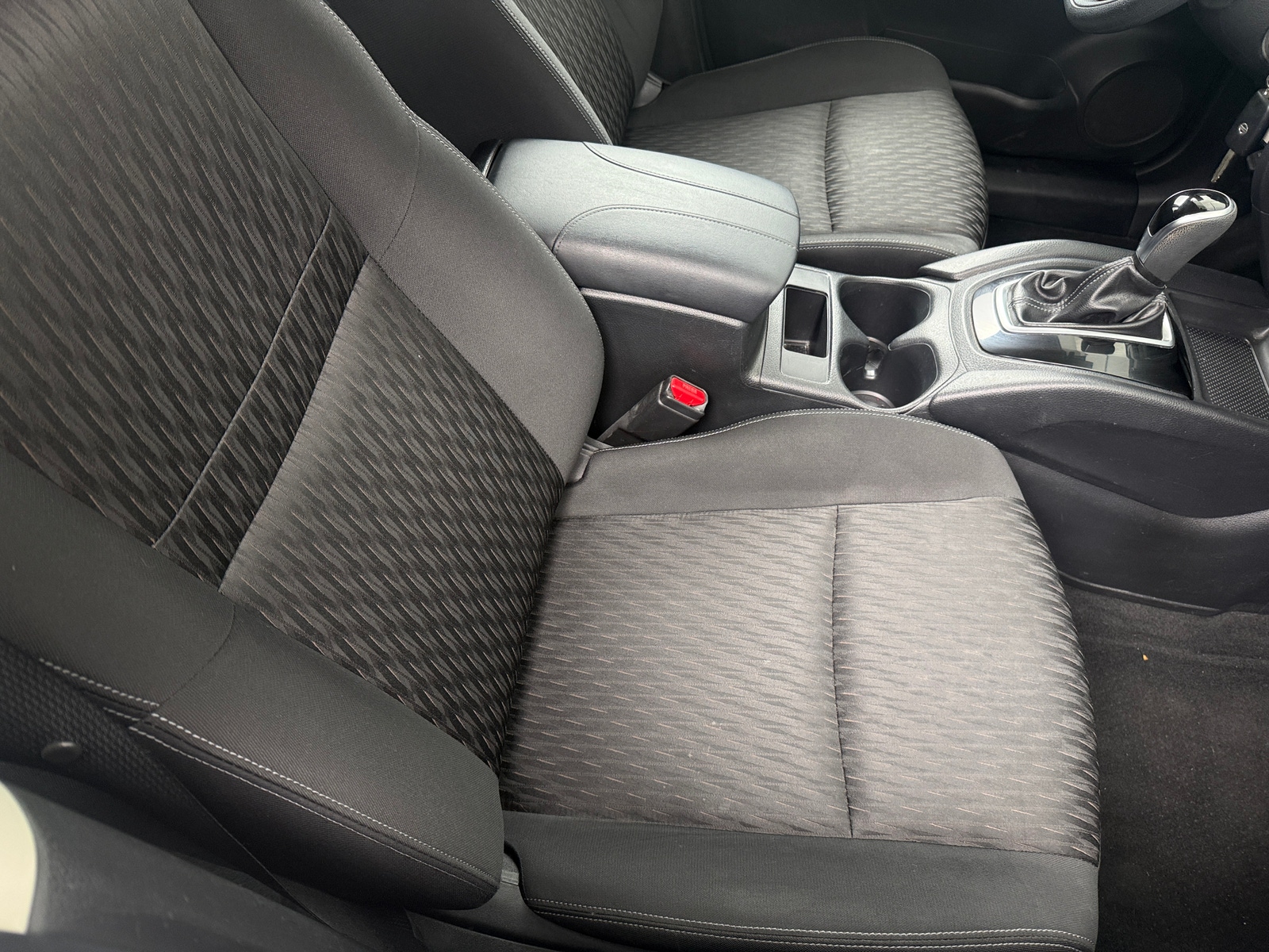 Thumbnail: 2020 Nissan Rogue - 2