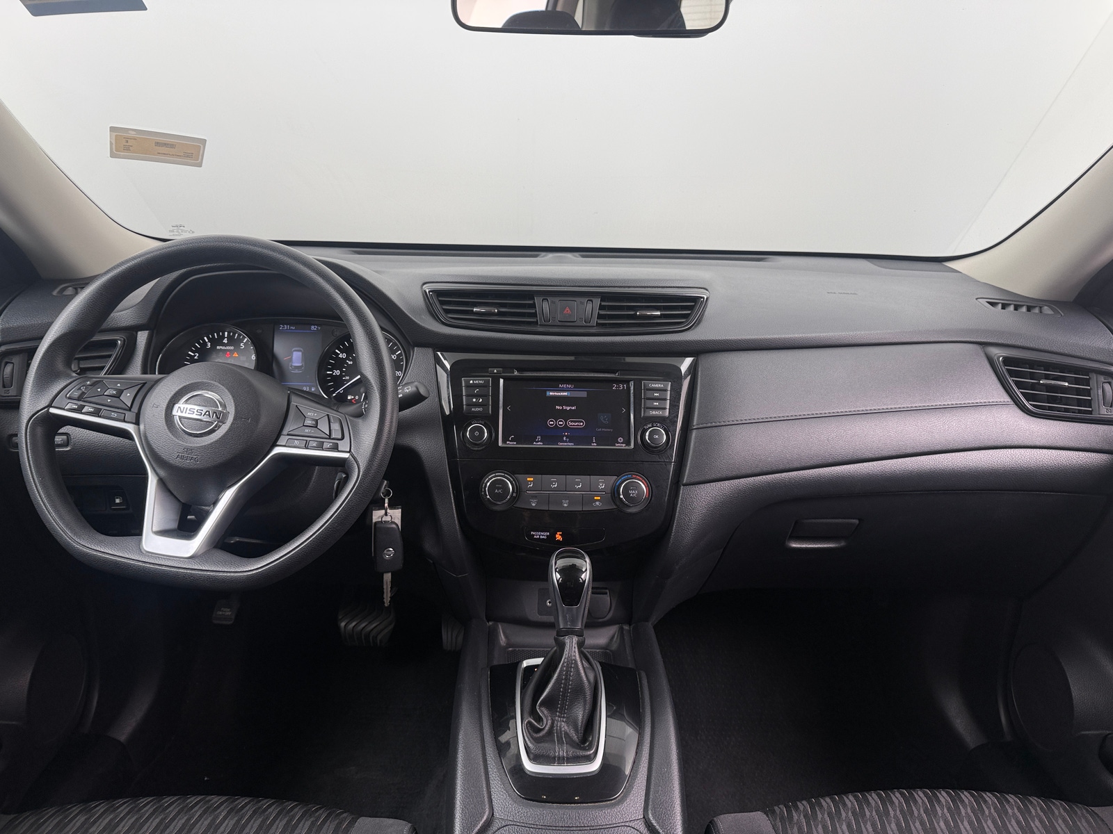 Thumbnail: 2020 Nissan Rogue - 3